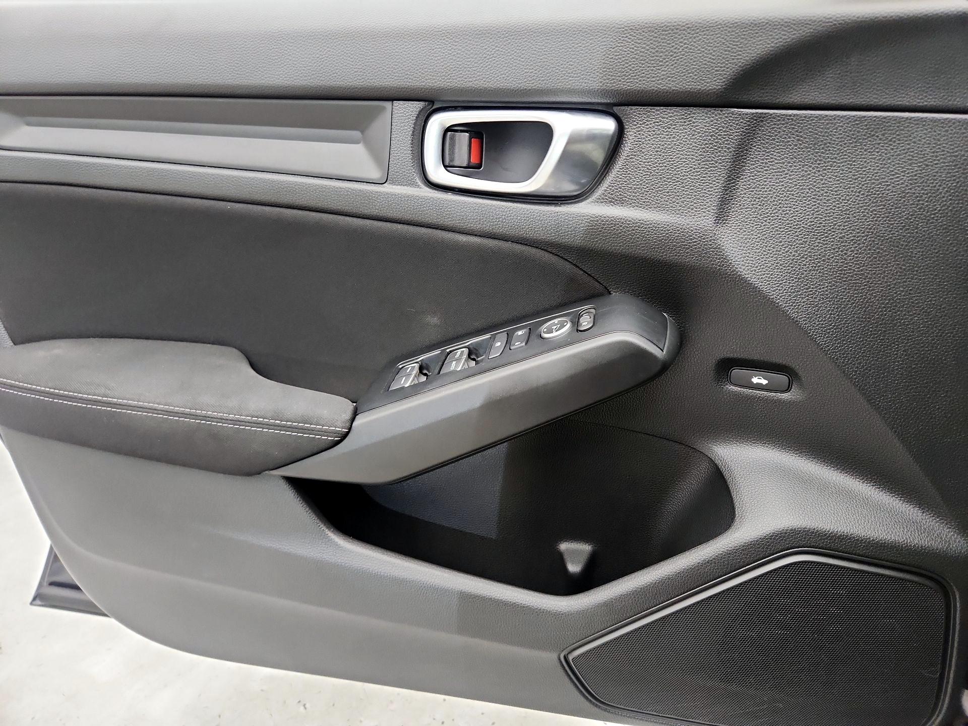 Thumbnail: 2023 Honda Civic - 12