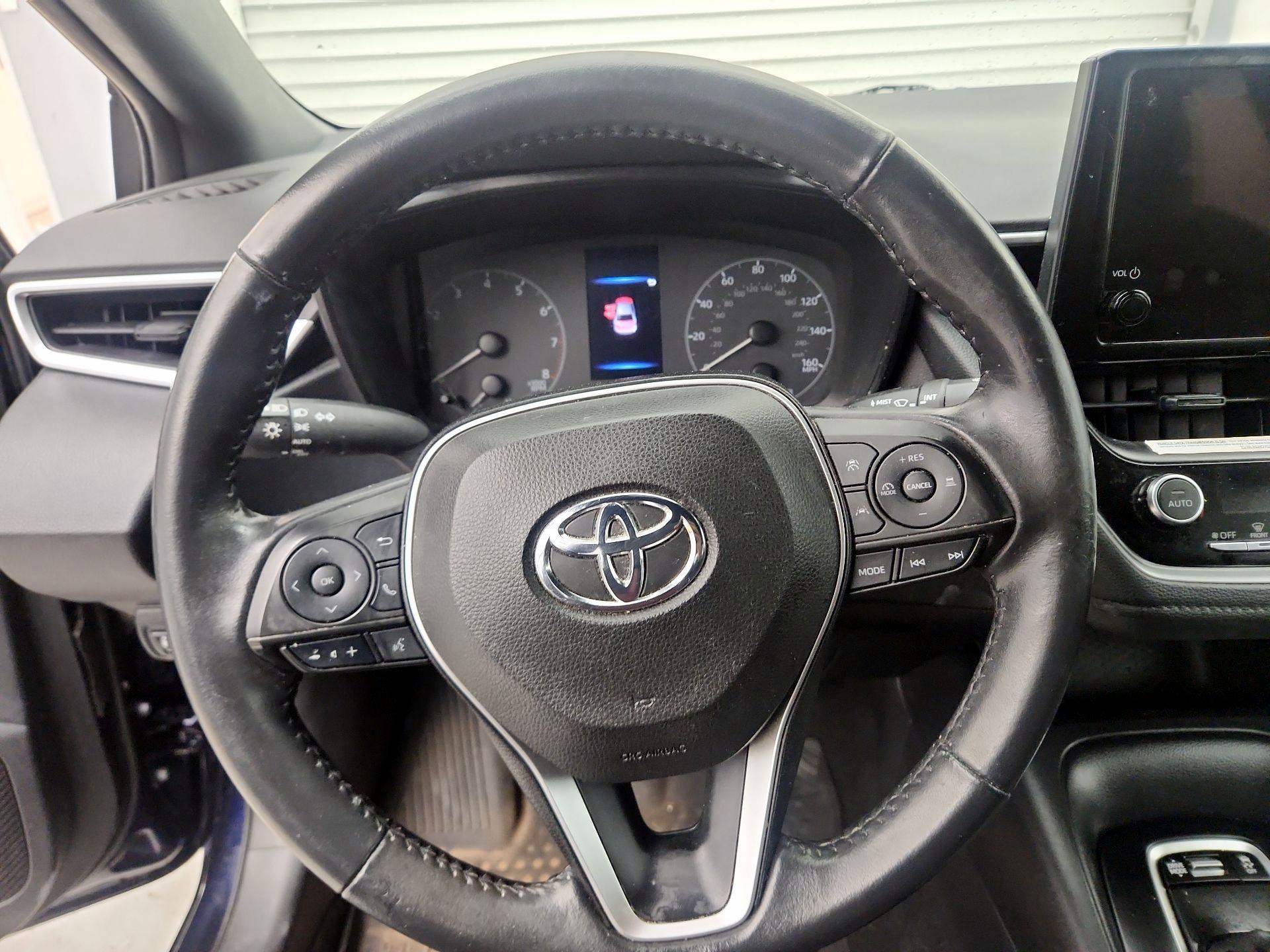 Thumbnail: 2023 Toyota Corolla - 10