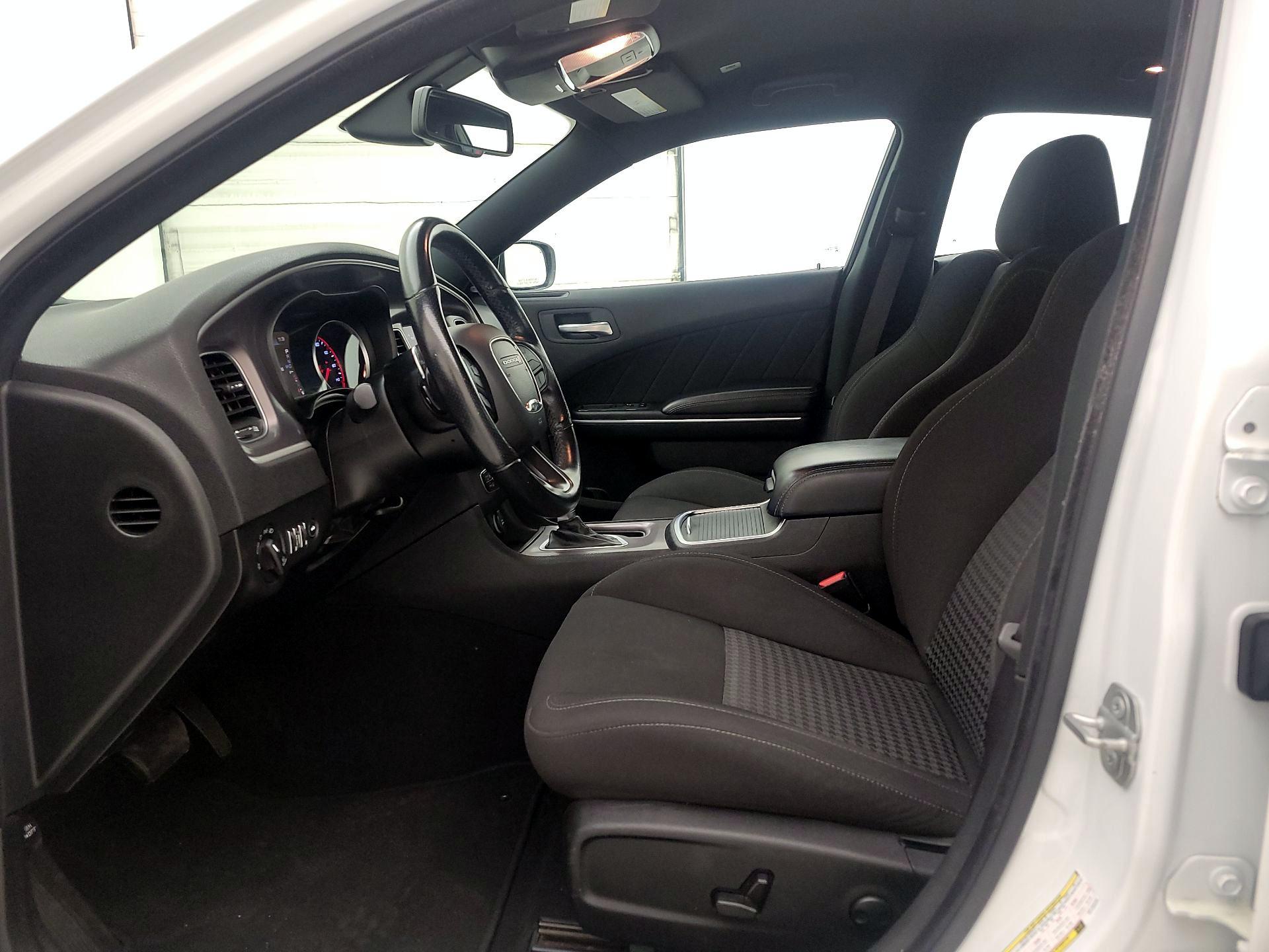 Thumbnail: 2022 Dodge Charger - 11