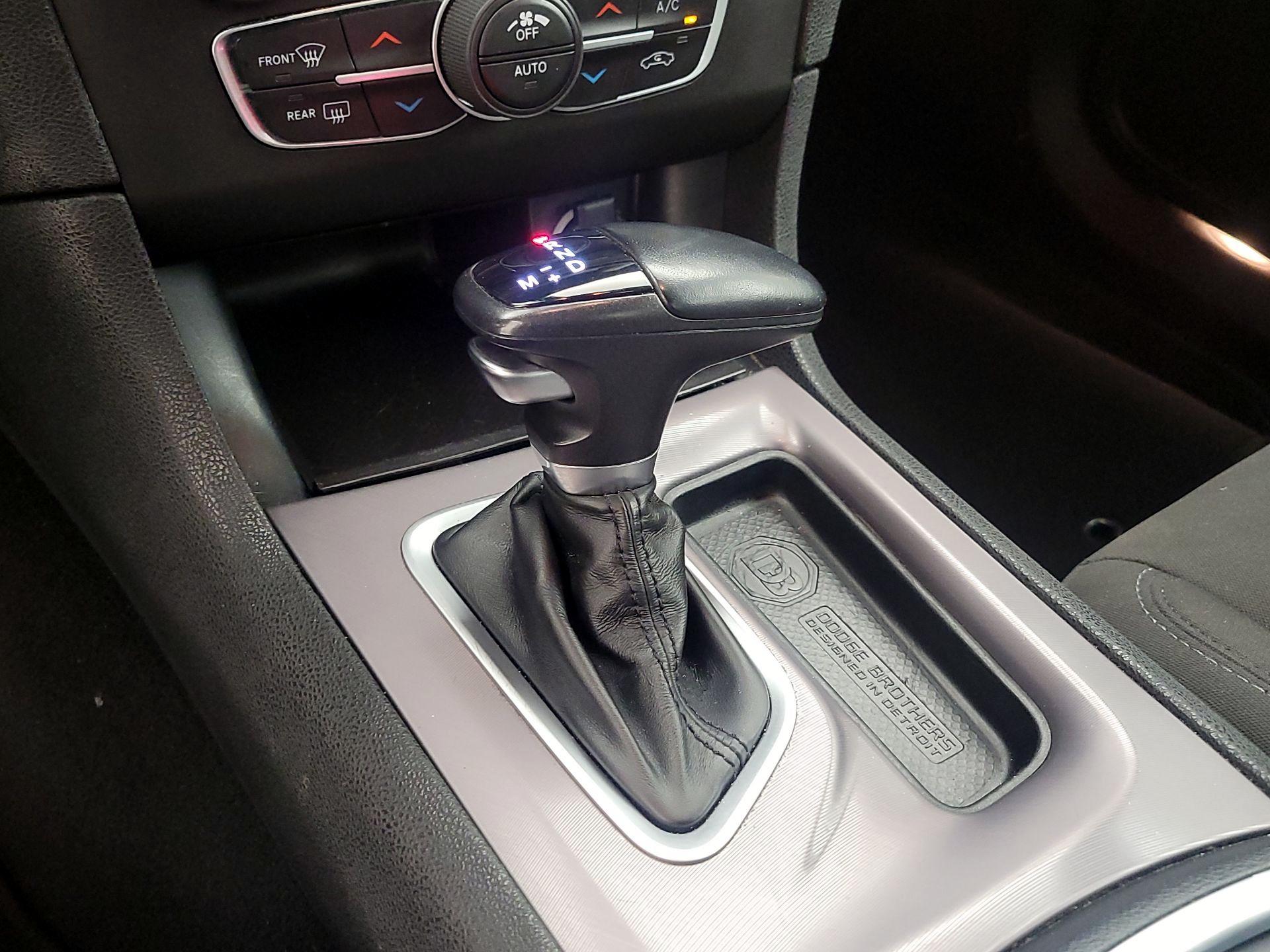 Thumbnail: 2022 Dodge Charger - 17