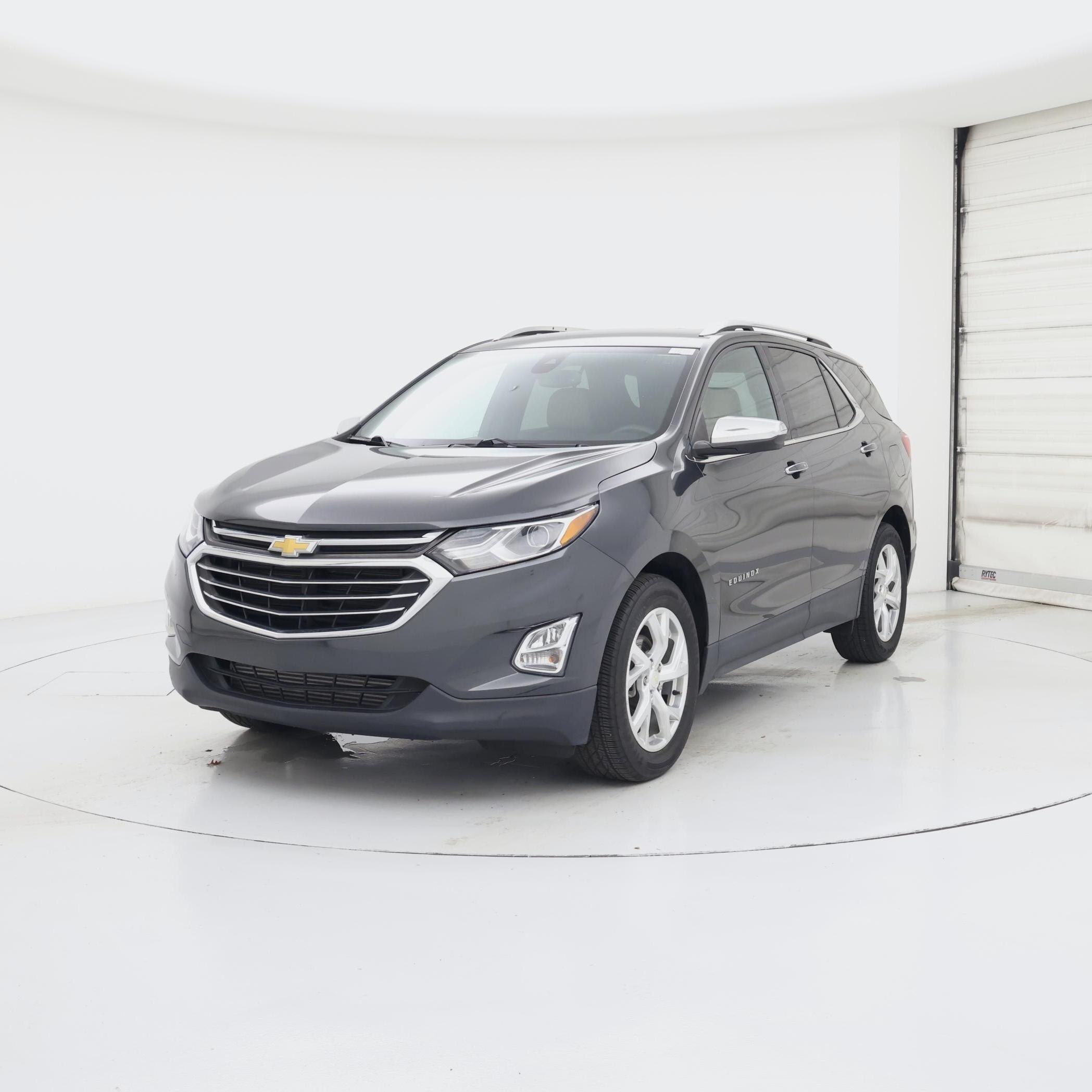 Thumbnail: 2021 Chevrolet Equinox - 4