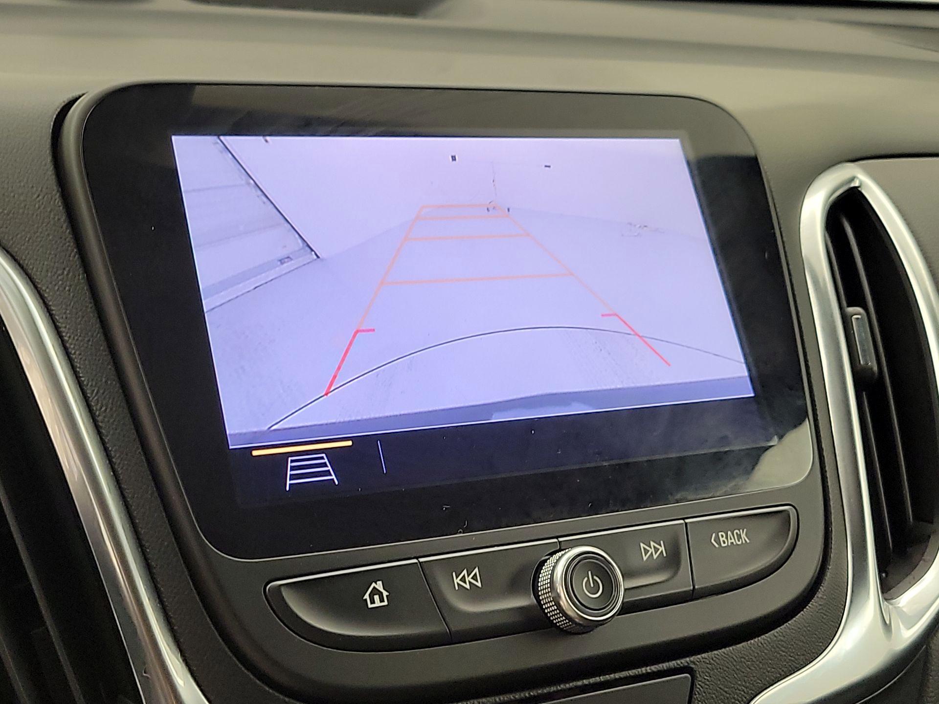 Thumbnail: 2021 Chevrolet Equinox - 14