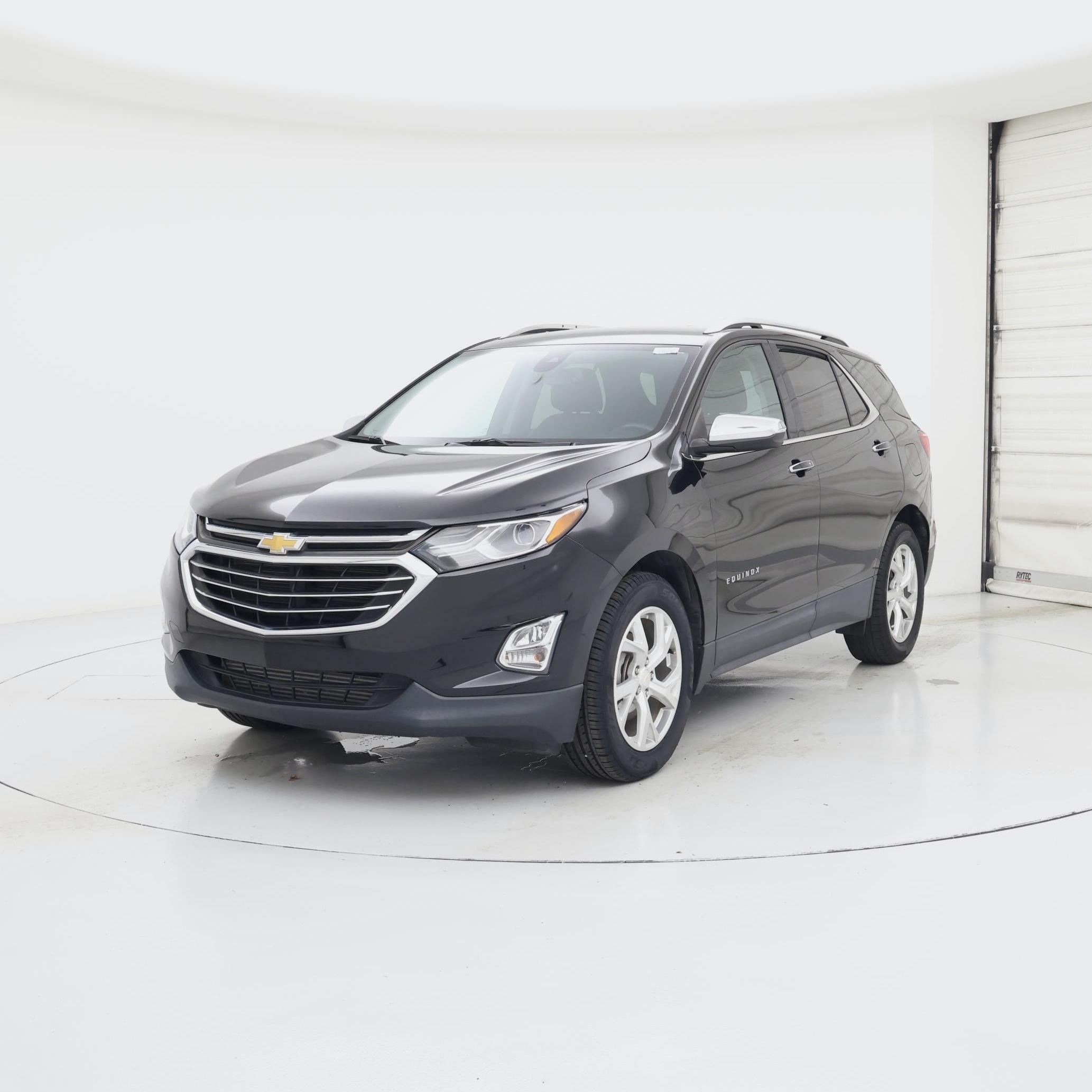 Thumbnail: 2021 Chevrolet Equinox - 4
