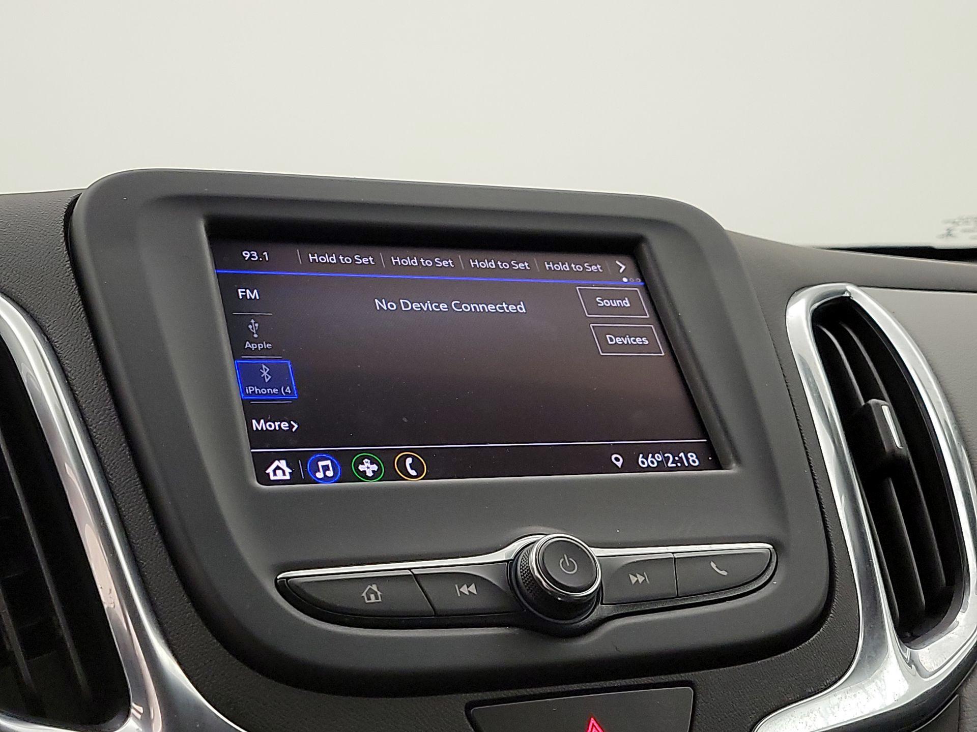 Thumbnail: 2021 Chevrolet Equinox - 15