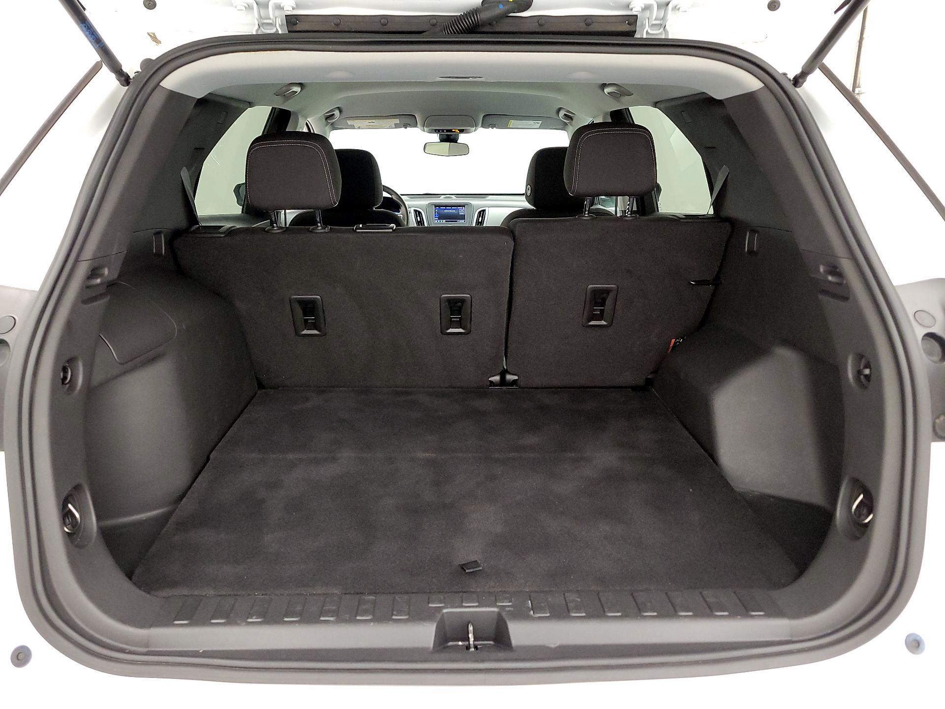 Thumbnail: 2021 Chevrolet Equinox - 20