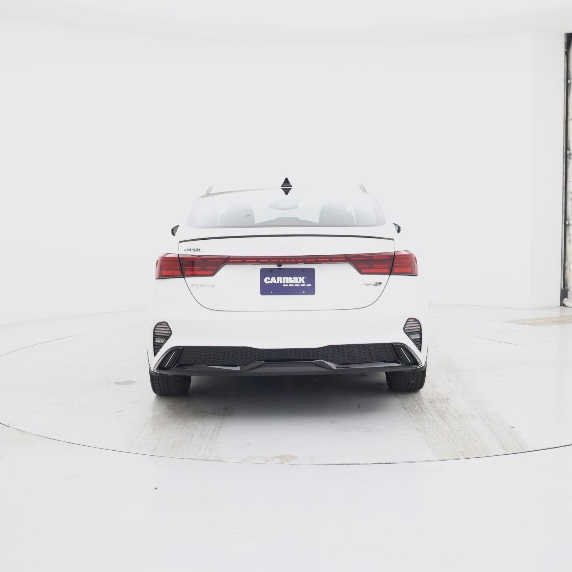 Thumbnail: 2023 Kia Forte - 6