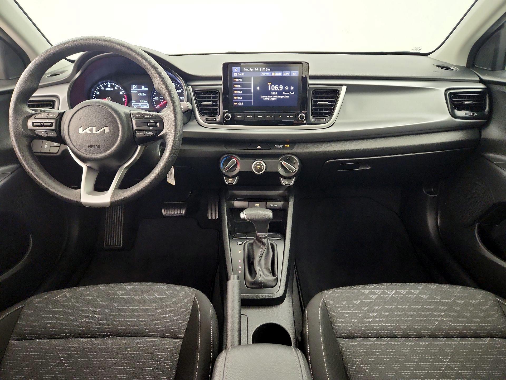 Thumbnail: 2023 Kia Rio - 9