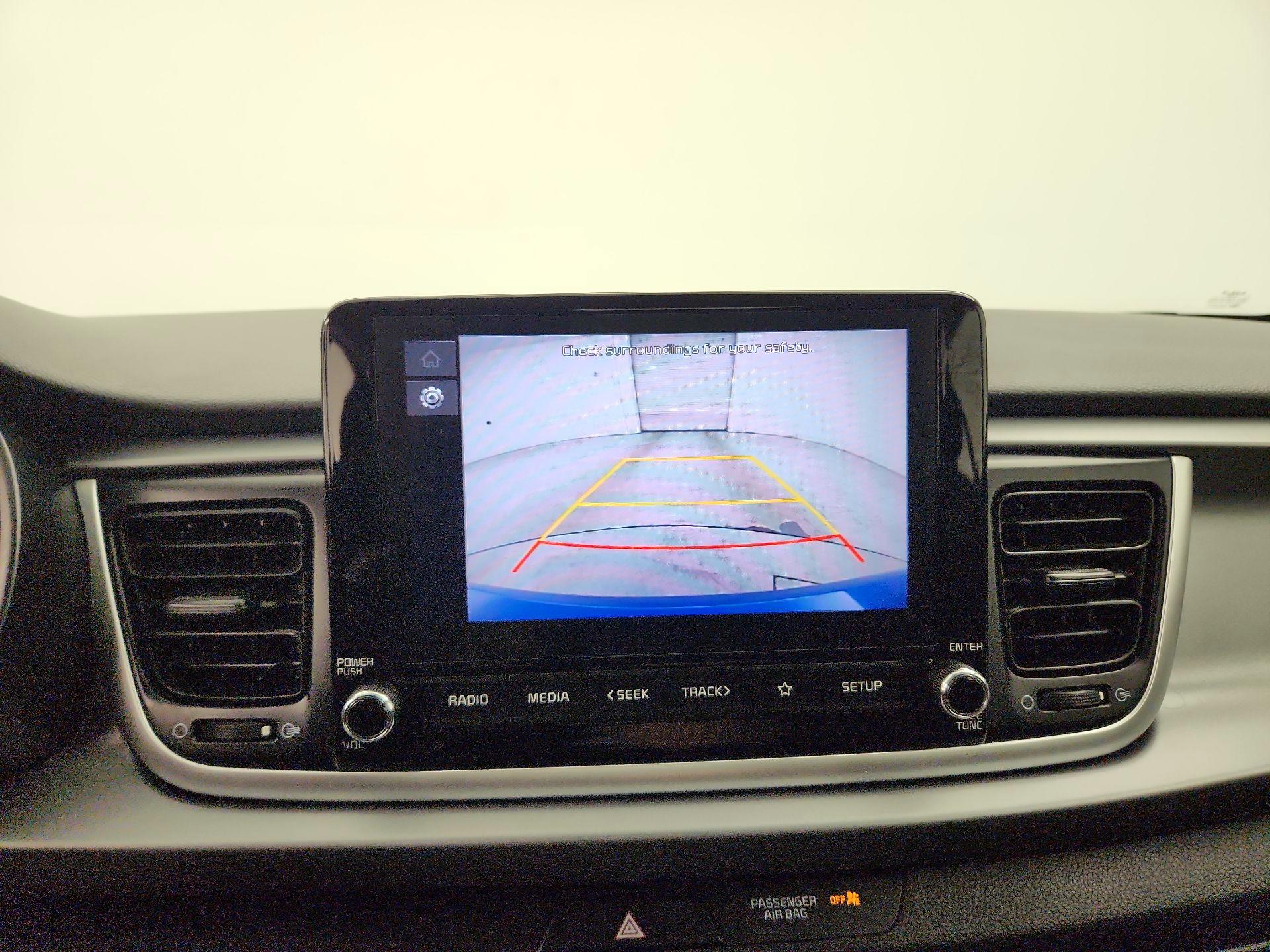 Thumbnail: 2023 Kia Rio - 14