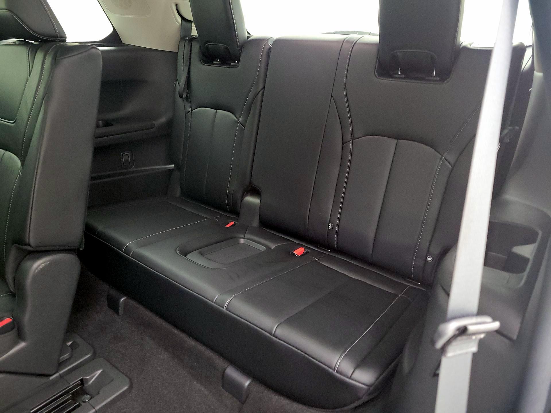 Thumbnail: 2023 INFINITI QX60 - 20