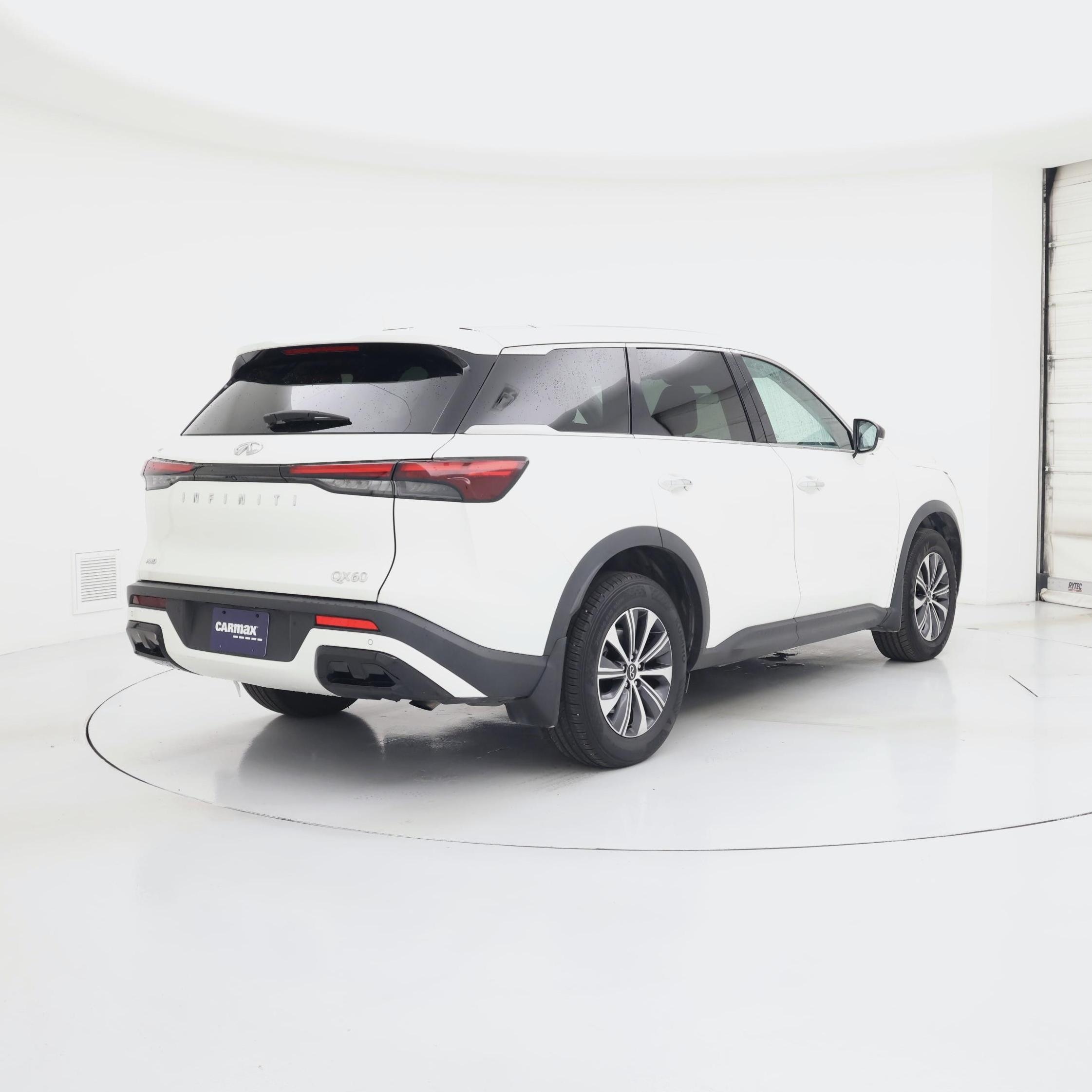 Thumbnail: 2023 INFINITI QX60 - 8