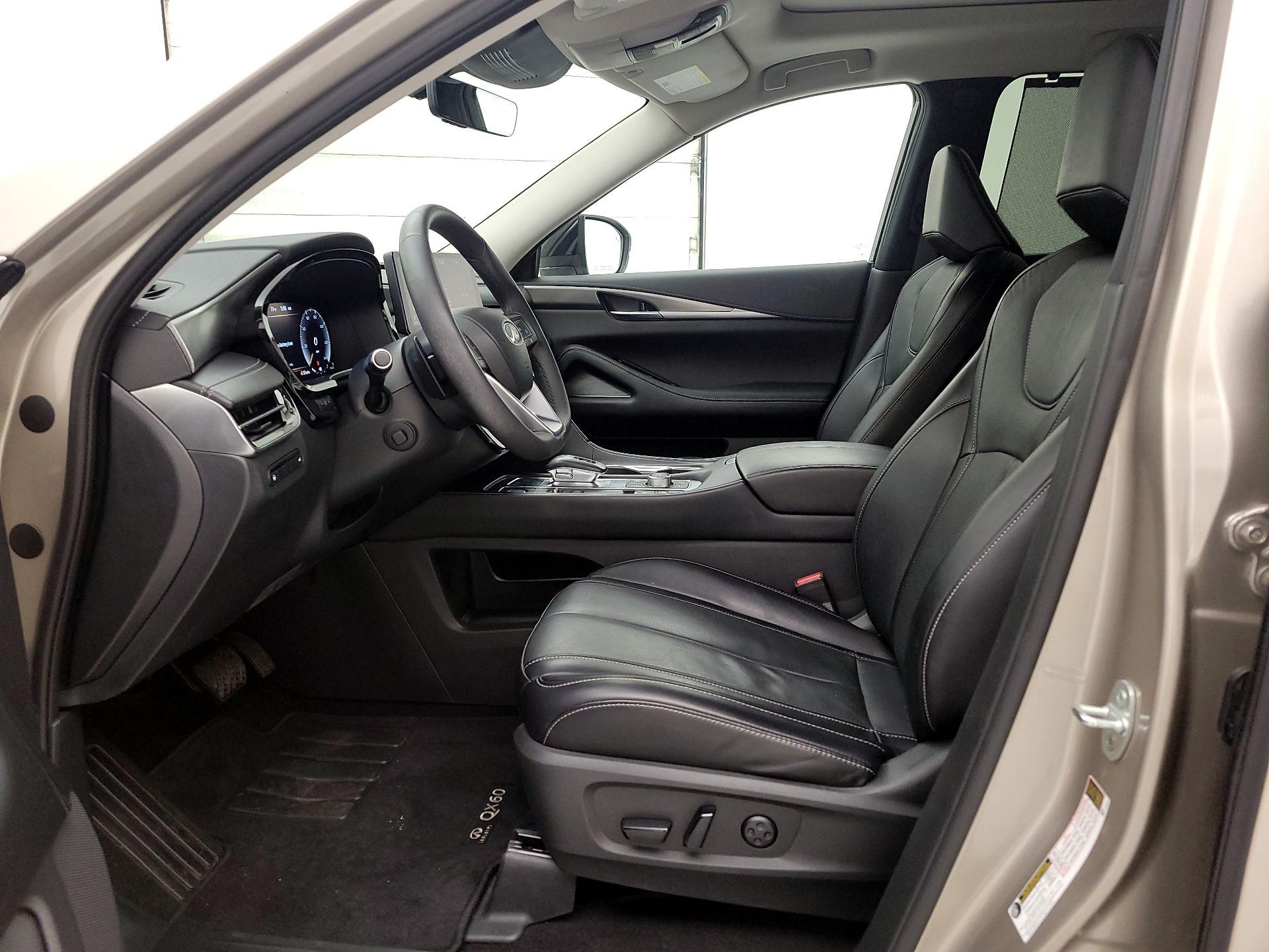 Thumbnail: 2023 INFINITI QX60 - 11