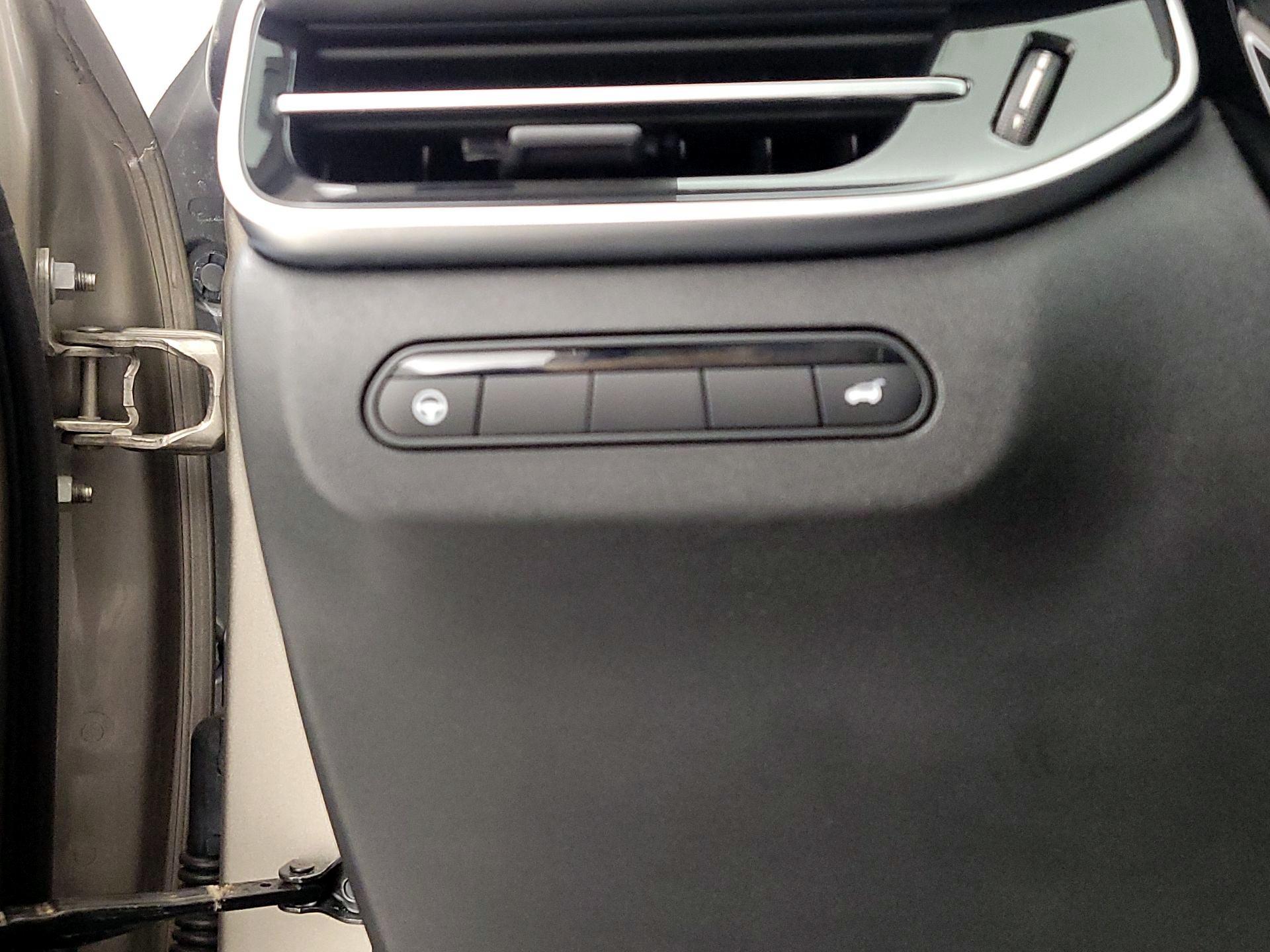 Thumbnail: 2023 INFINITI QX60 - 13