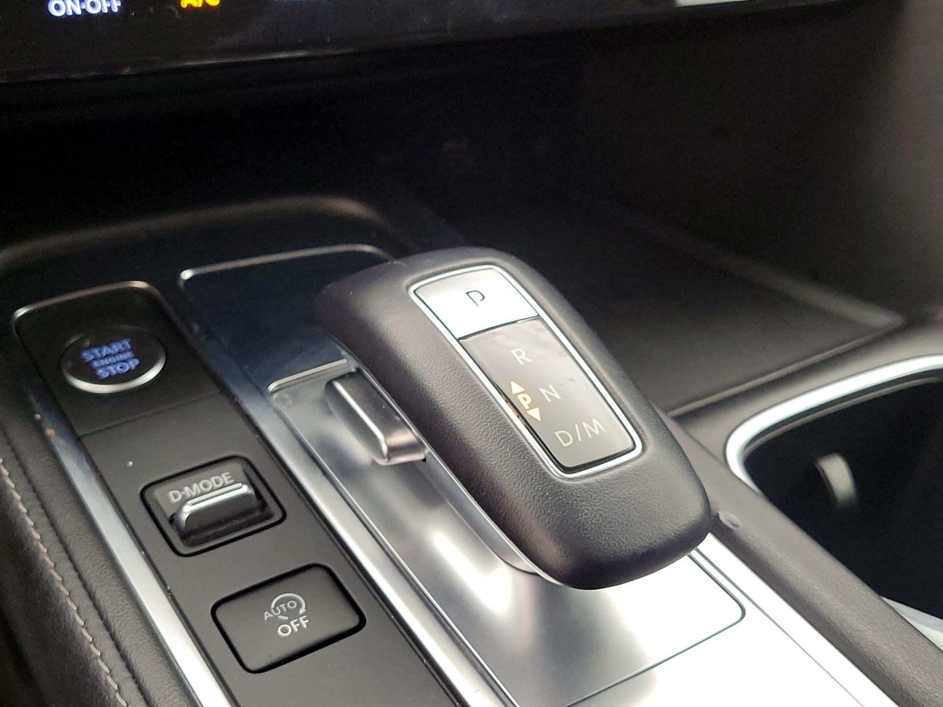 Thumbnail: 2023 INFINITI QX60 - 17