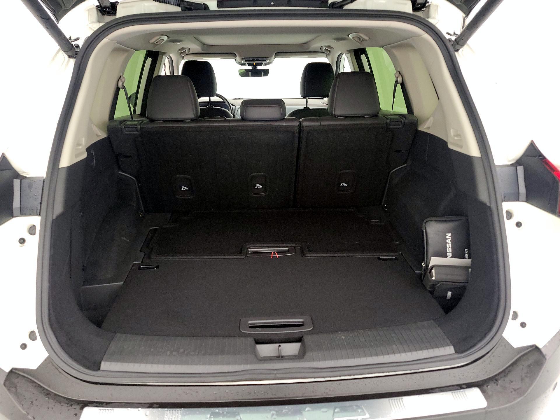 Thumbnail: 2023 Nissan Rogue - 17