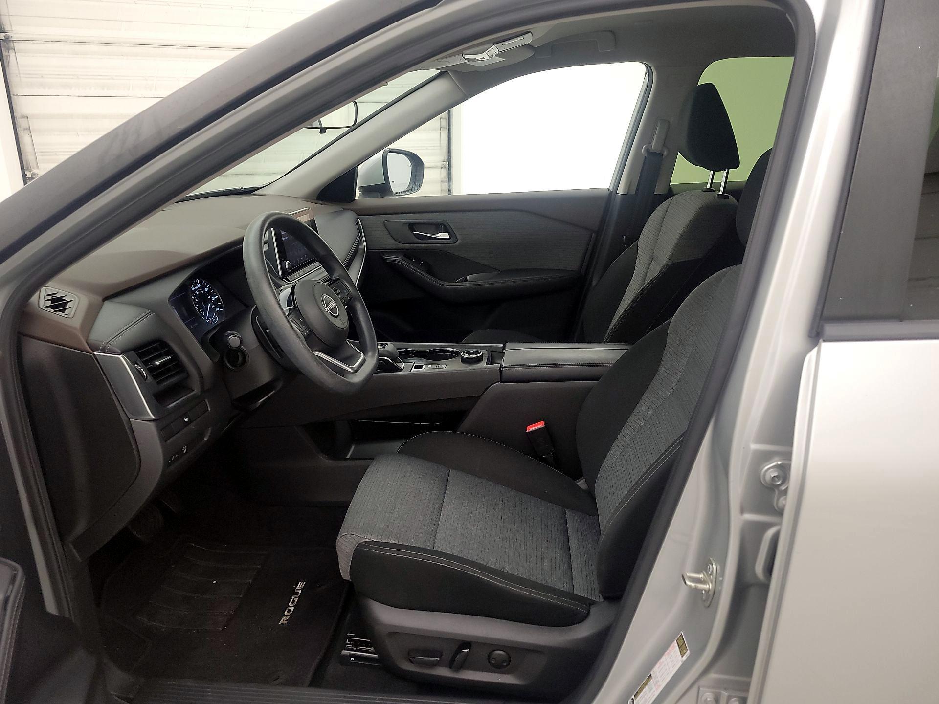 Thumbnail: 2023 Nissan Rogue - 11