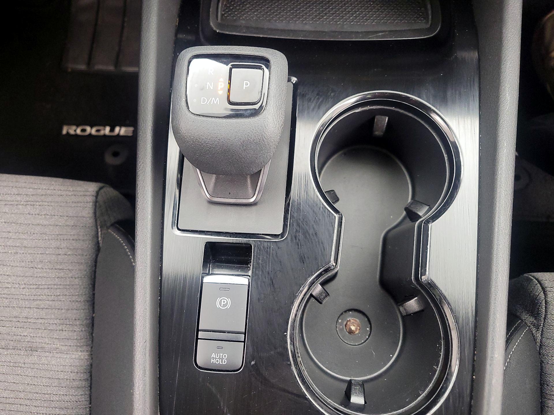 Thumbnail: 2023 Nissan Rogue - 17