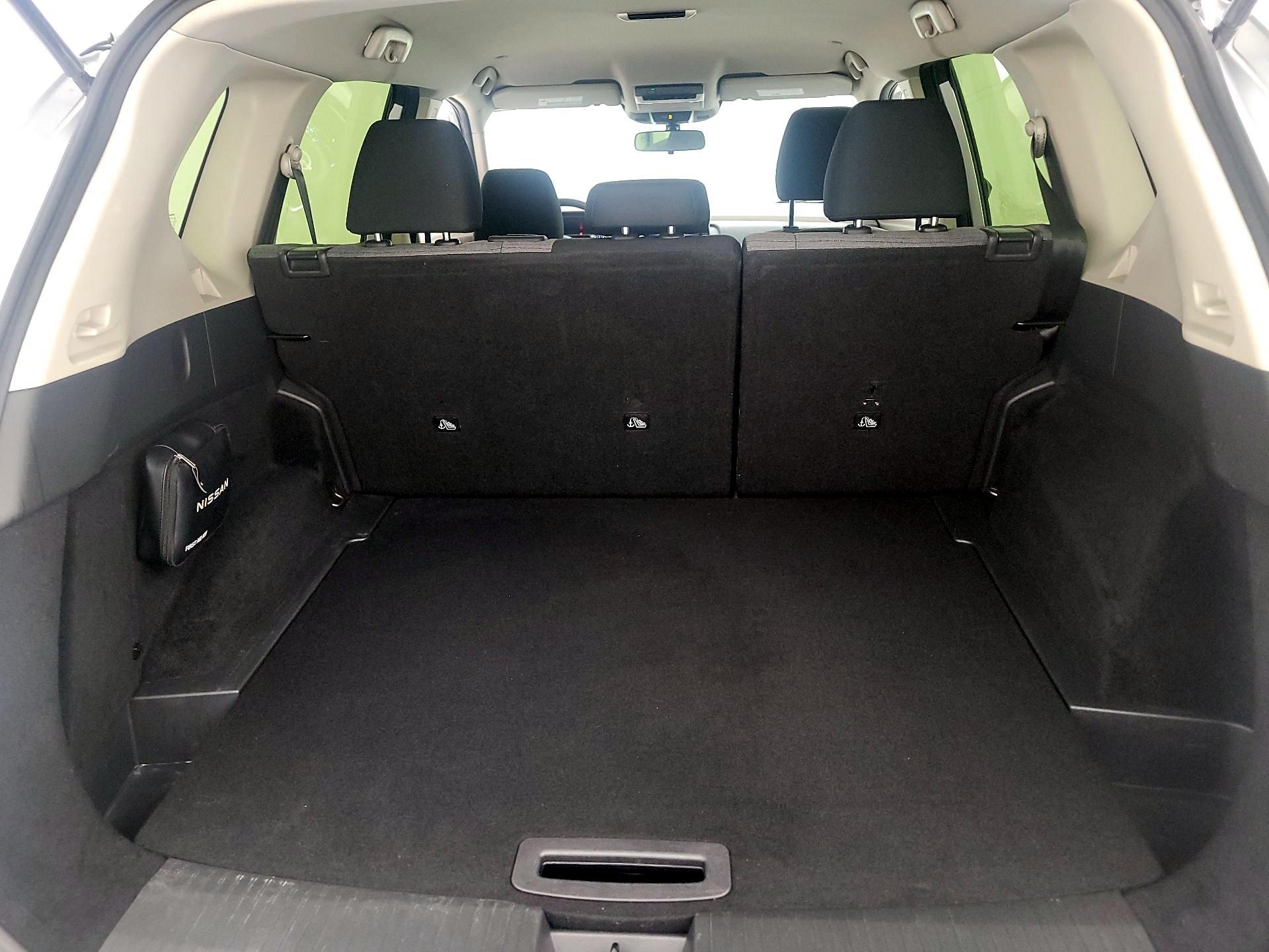 Thumbnail: 2023 Nissan Rogue - 20