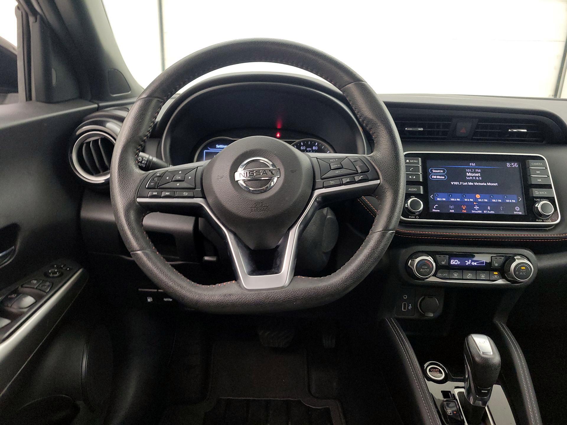 Thumbnail: 2020 Nissan Kicks - 10