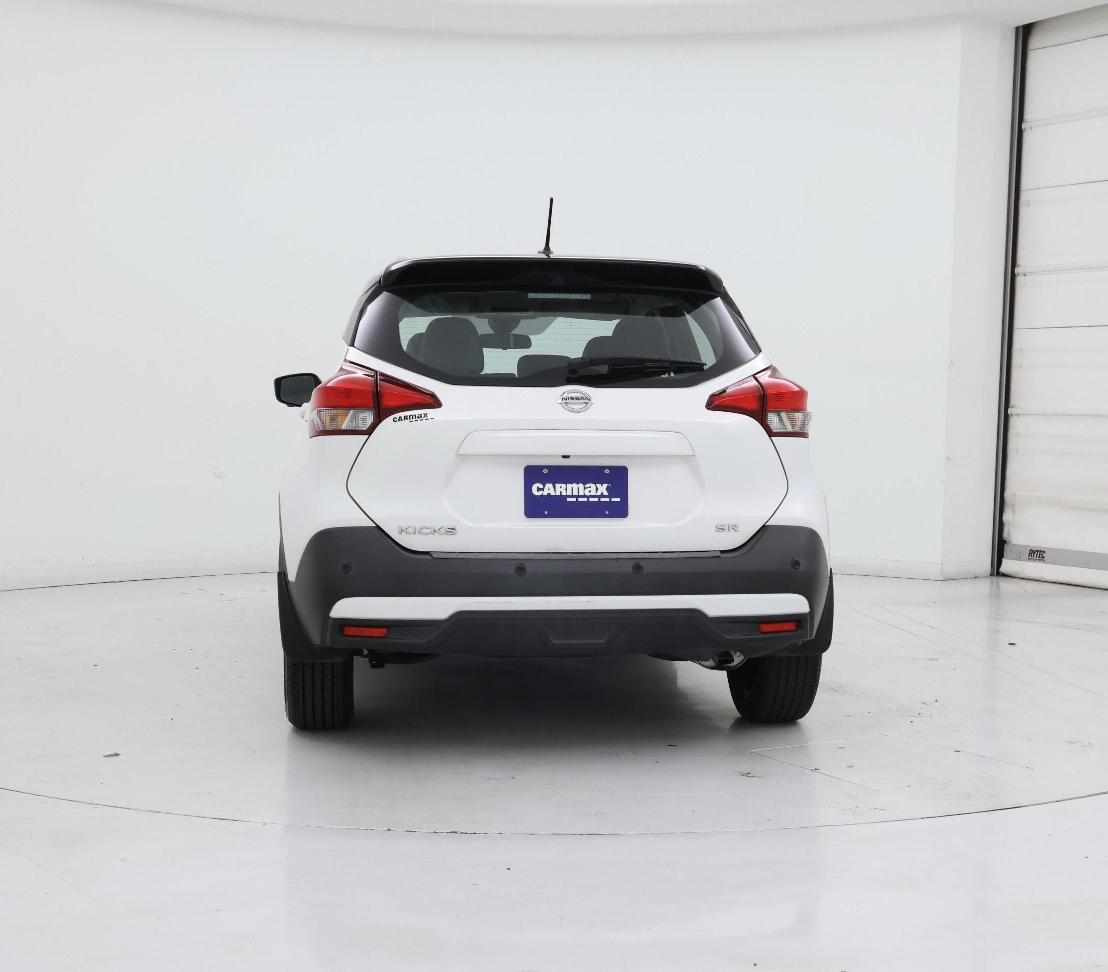 Thumbnail: 2020 Nissan Kicks - 6