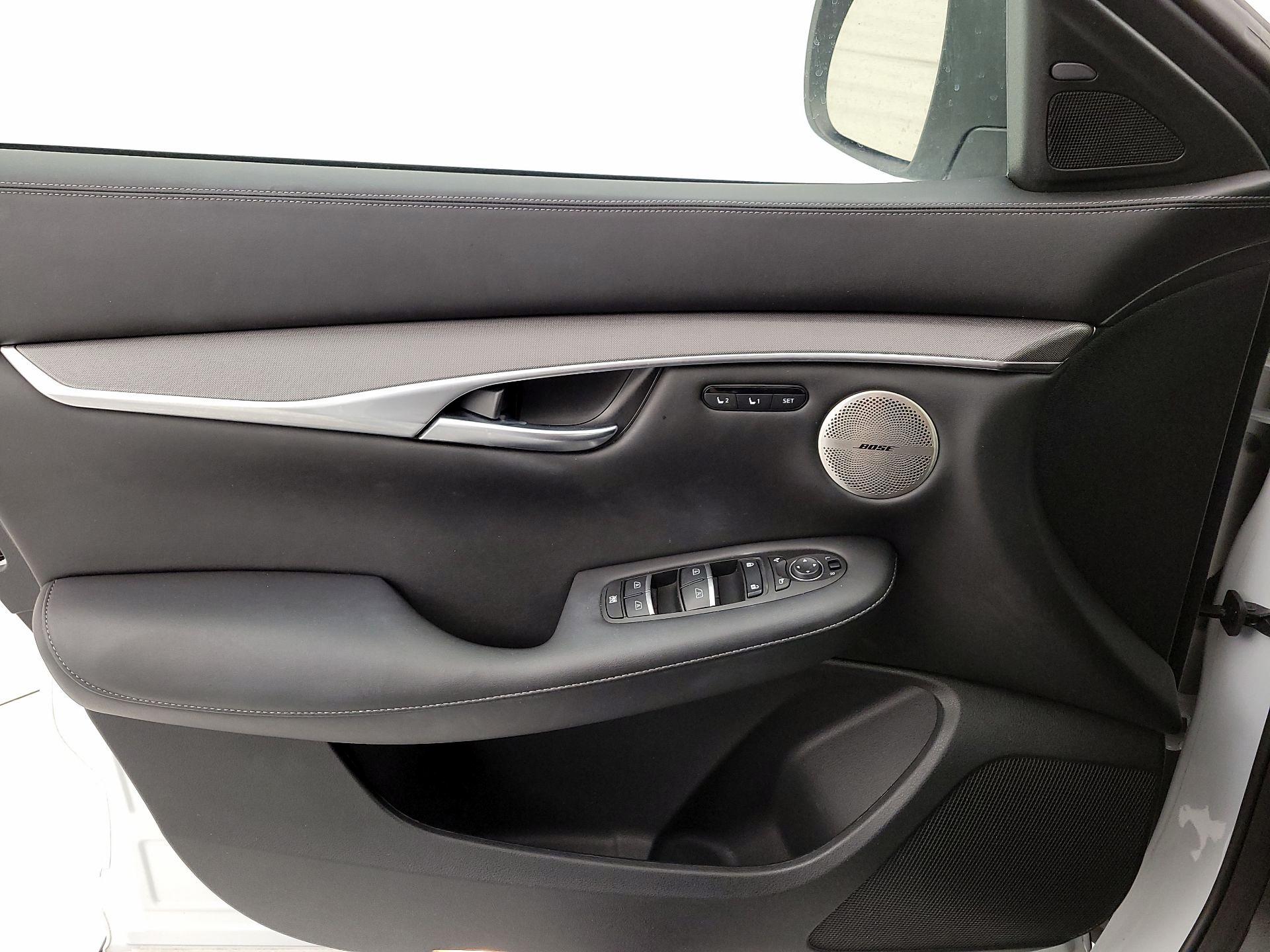 Thumbnail: 2023 INFINITI QX50 - 12