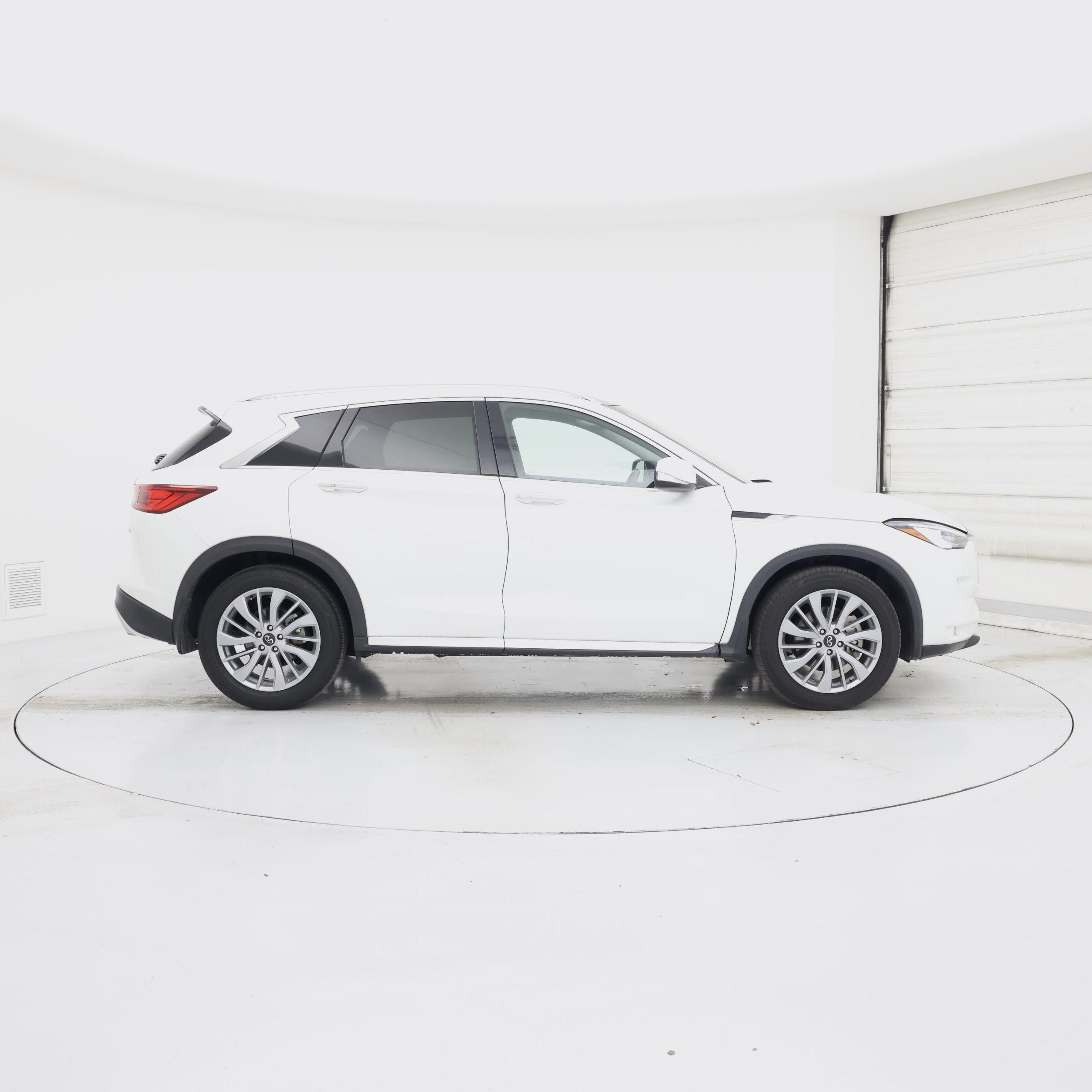 Thumbnail: 2023 INFINITI QX50 - 7