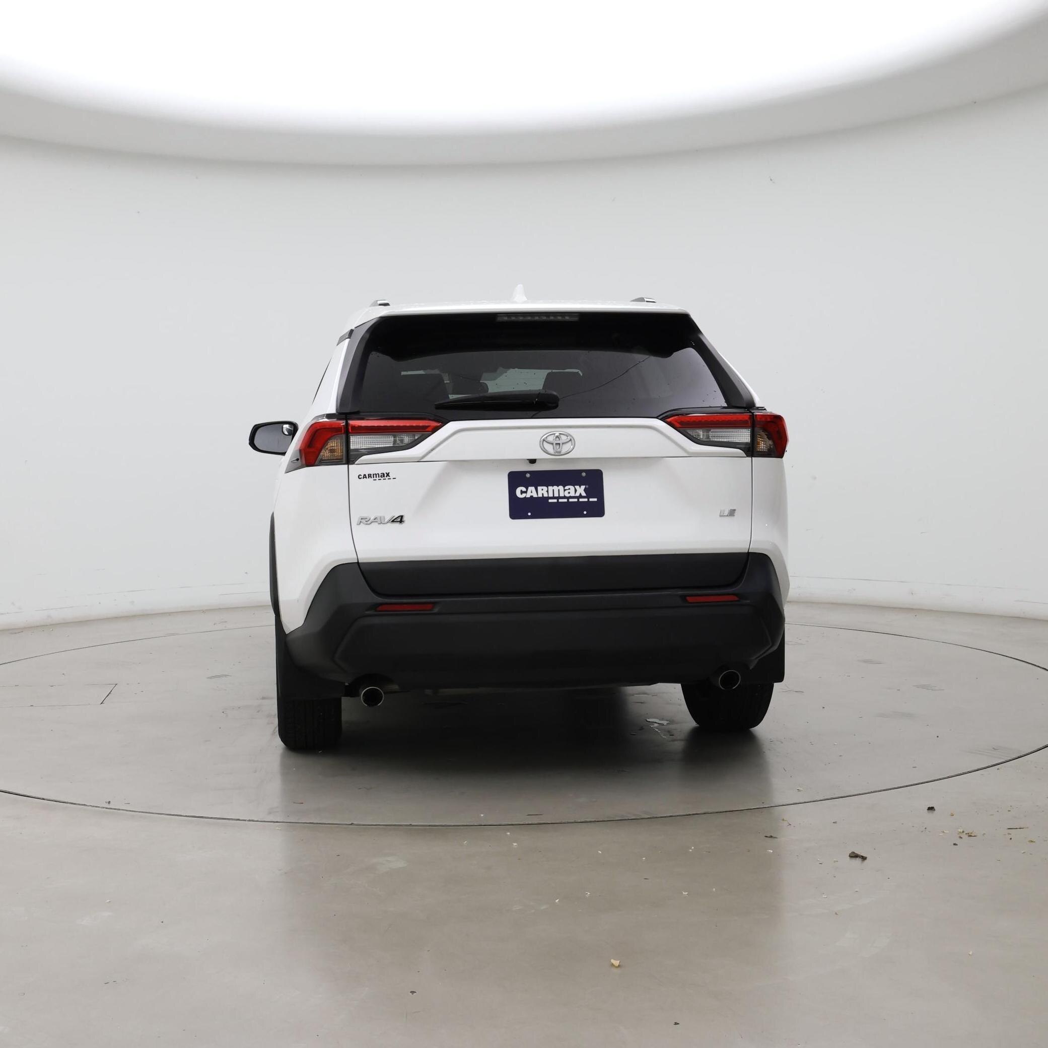 Thumbnail: 2021 Toyota RAV4 - 6