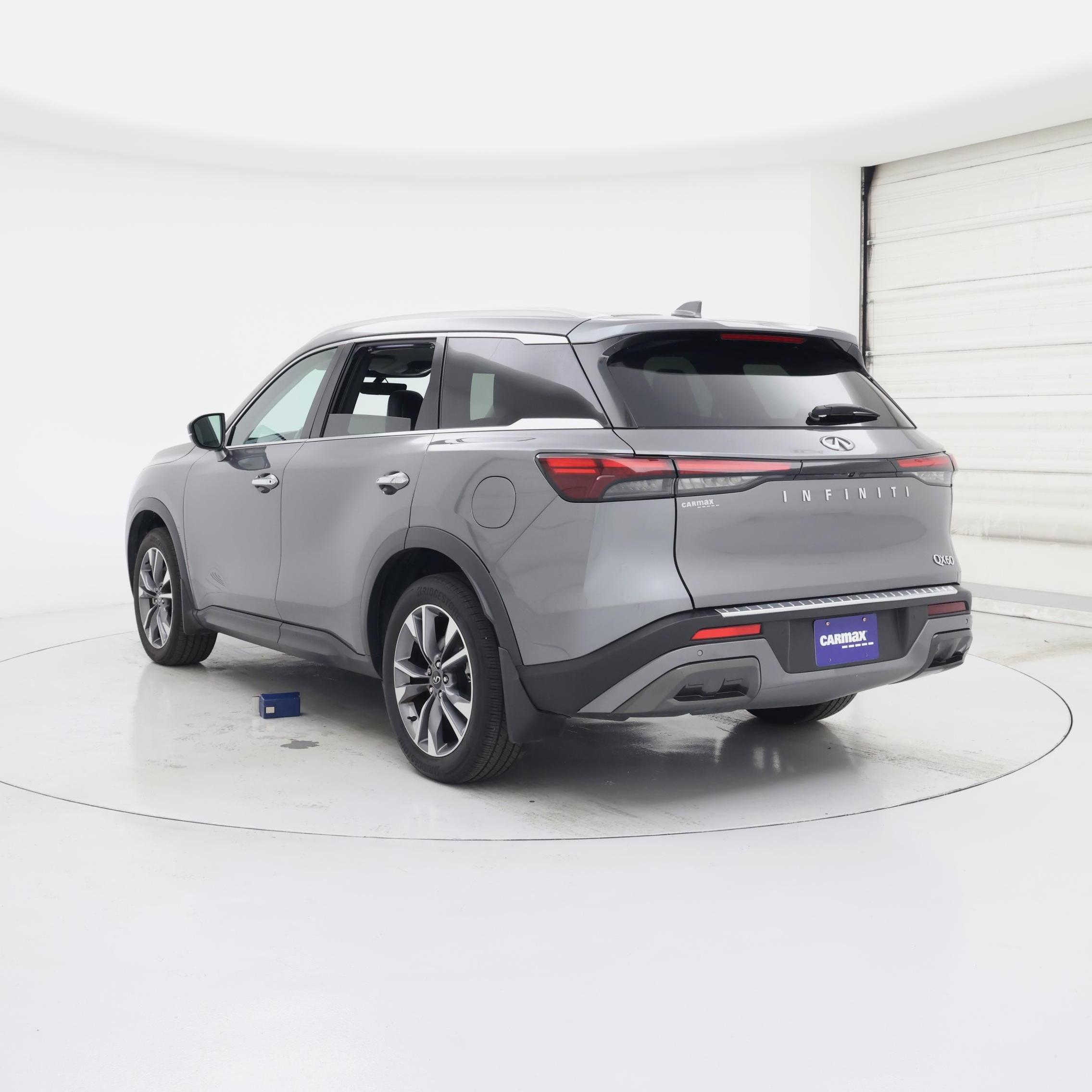 Thumbnail: 2023 INFINITI QX60 - 2