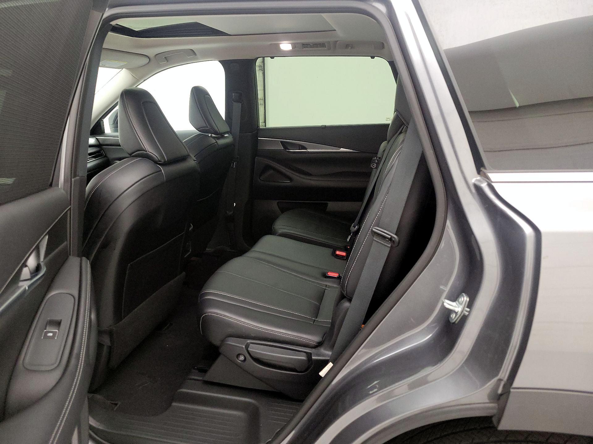 Thumbnail: 2023 INFINITI QX60 - 20