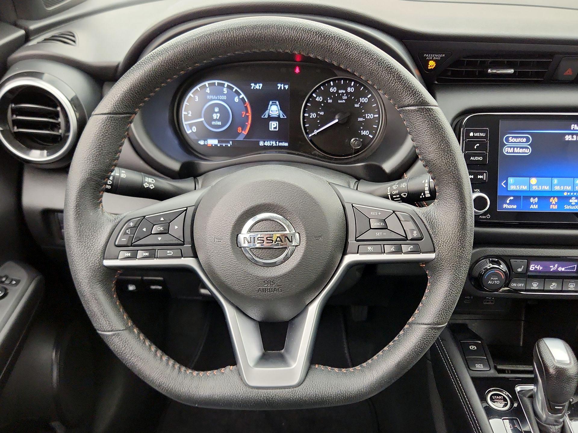 Thumbnail: 2021 Nissan Kicks - 10
