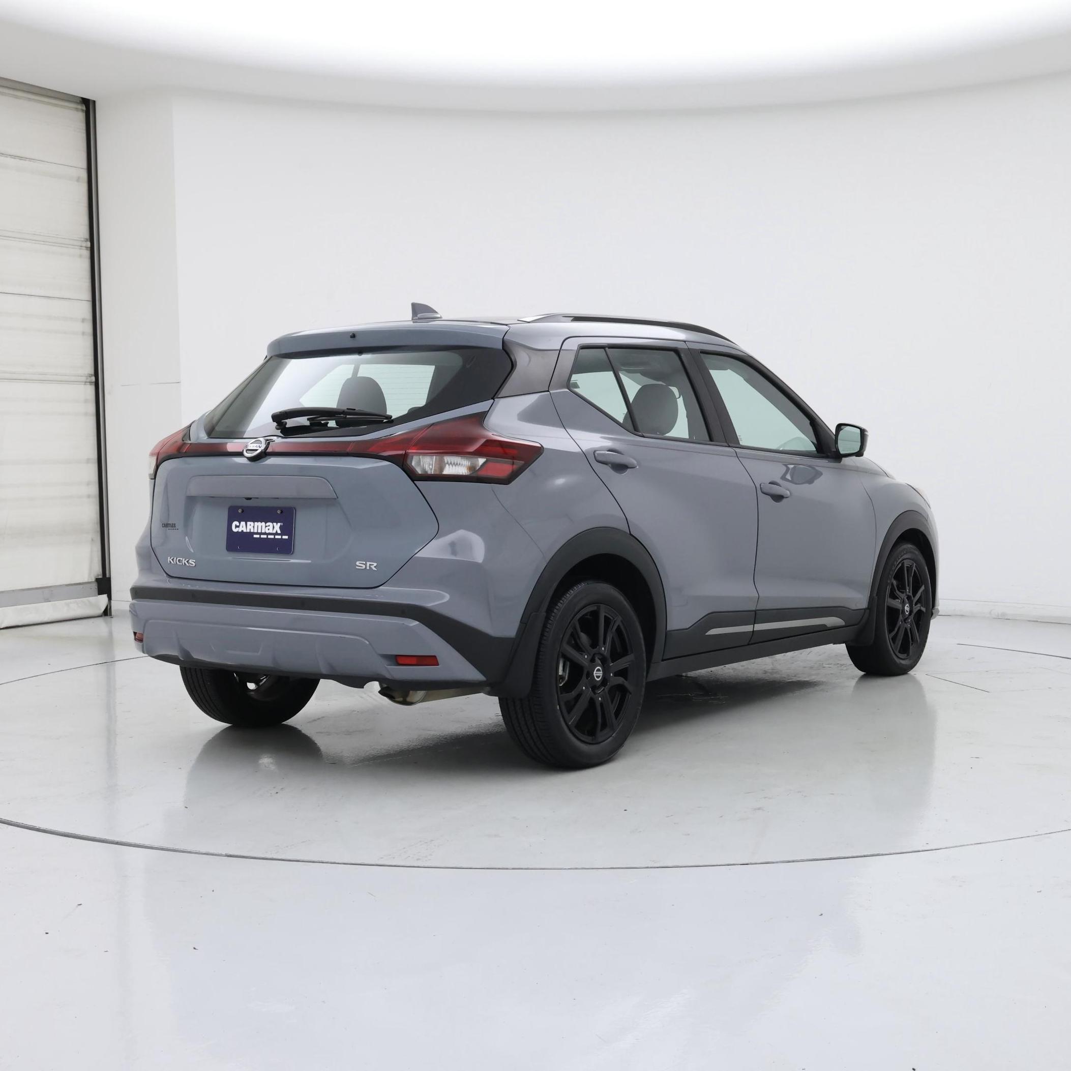 Thumbnail: 2021 Nissan Kicks - 8