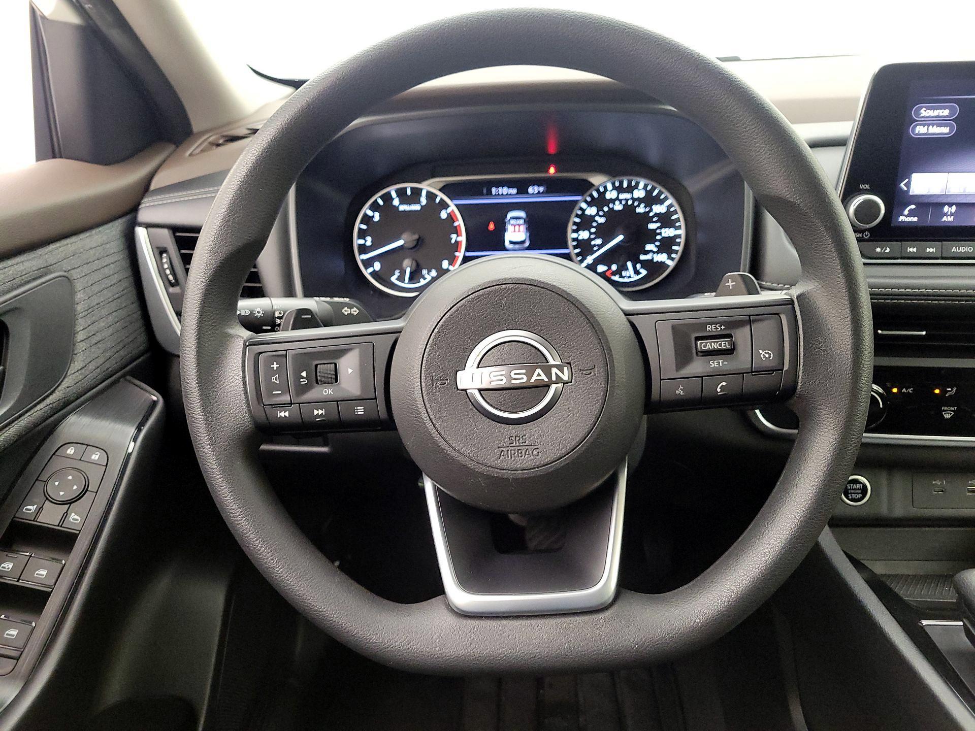 Thumbnail: 2023 Nissan Rogue - 10