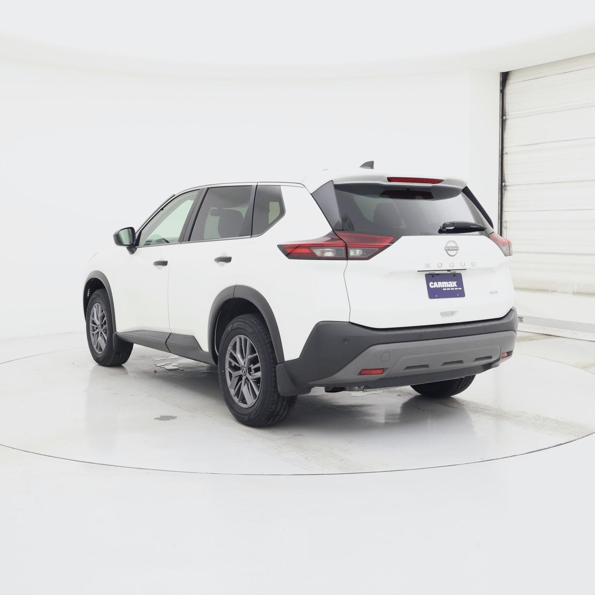 Thumbnail: 2023 Nissan Rogue - 2