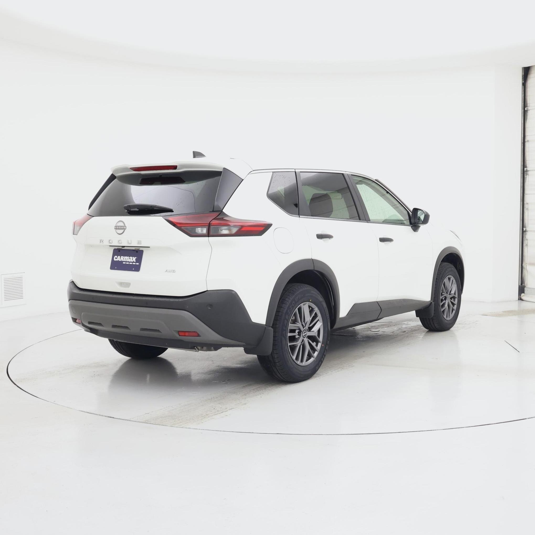 Thumbnail: 2023 Nissan Rogue - 8