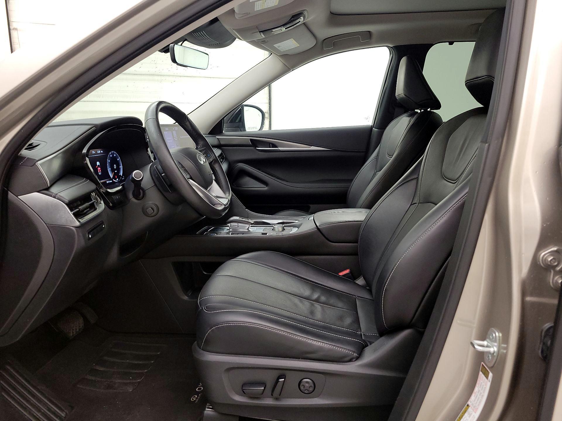 Thumbnail: 2023 INFINITI QX60 - 11