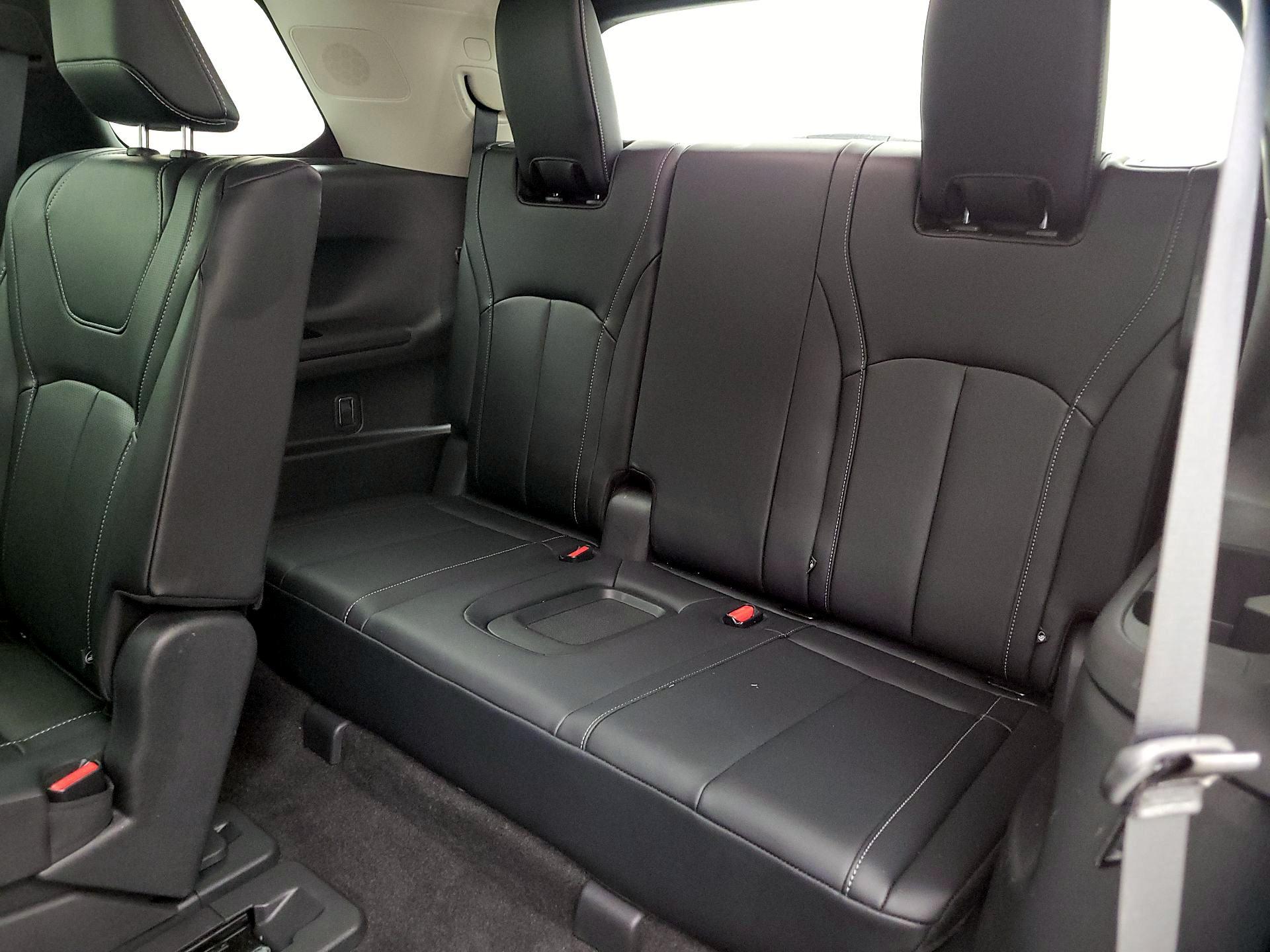 Thumbnail: 2023 INFINITI QX60 - 20