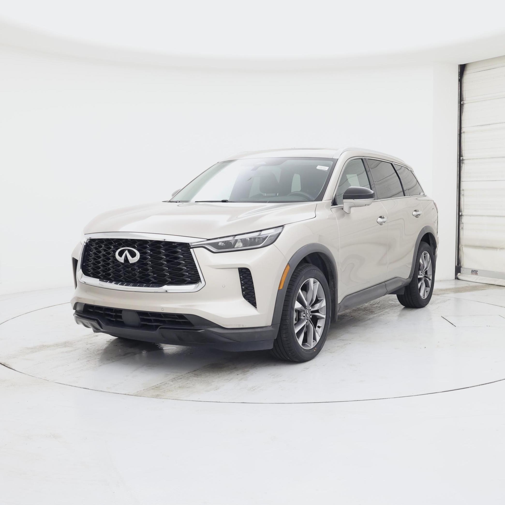 Thumbnail: 2023 INFINITI QX60 - 4