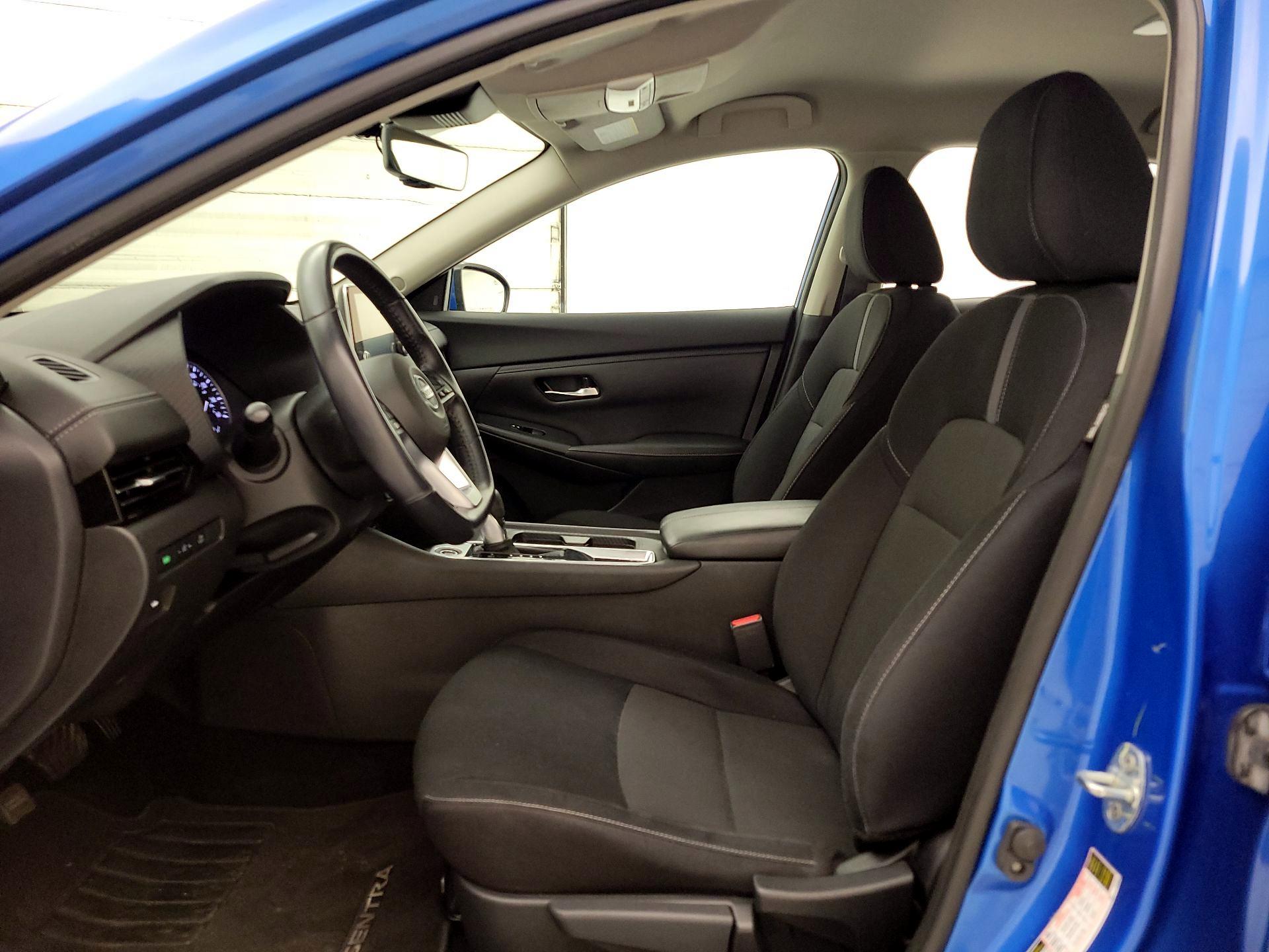 Thumbnail: 2020 Nissan Sentra - 11