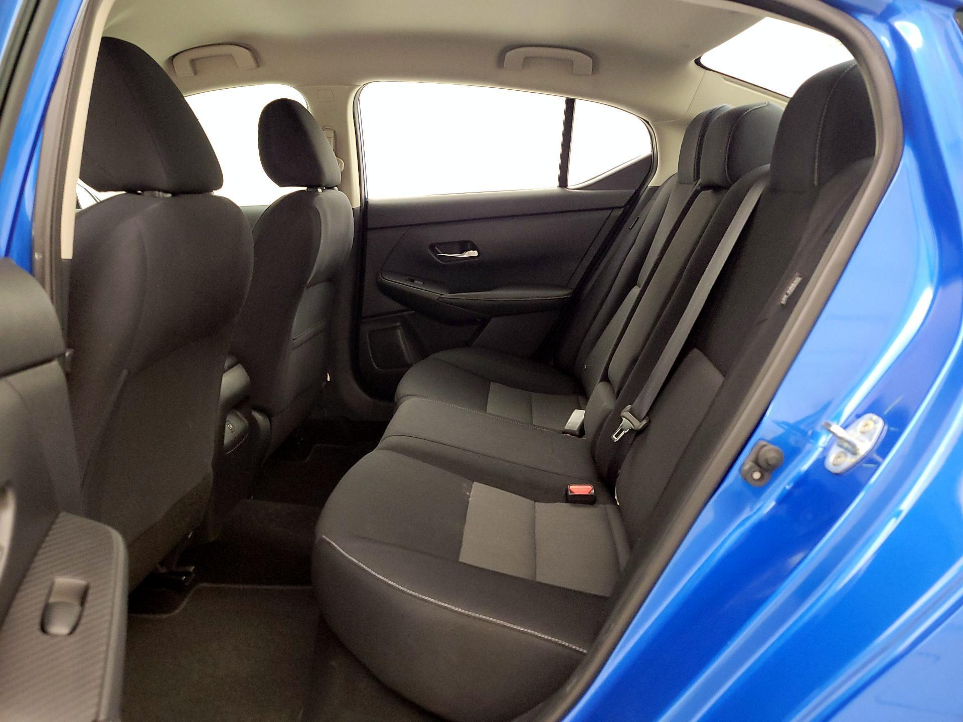 Thumbnail: 2020 Nissan Sentra - 19