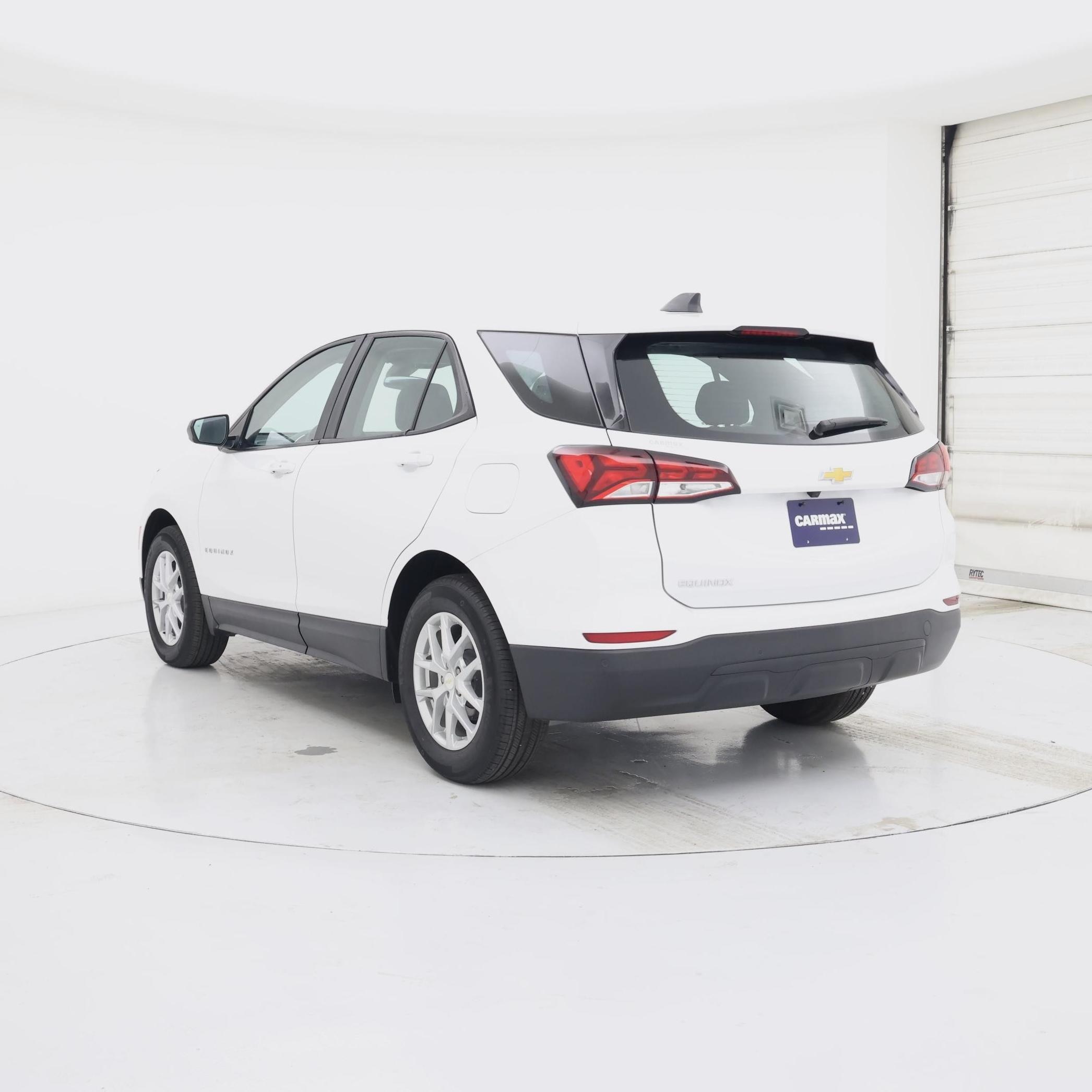 Thumbnail: 2023 Chevrolet Equinox - 2