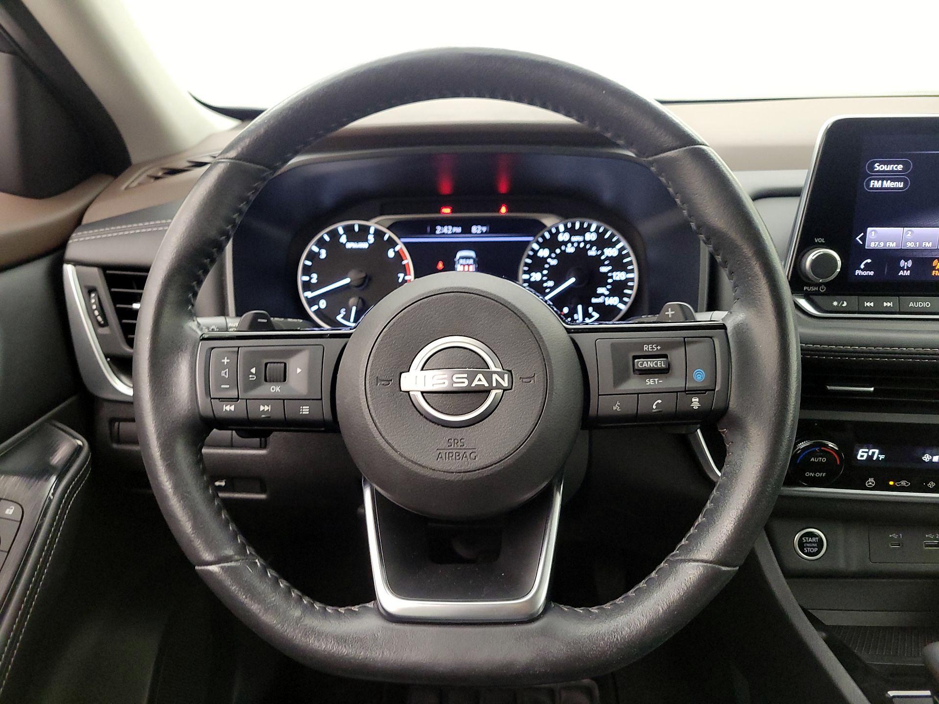 Thumbnail: 2023 Nissan Rogue - 10