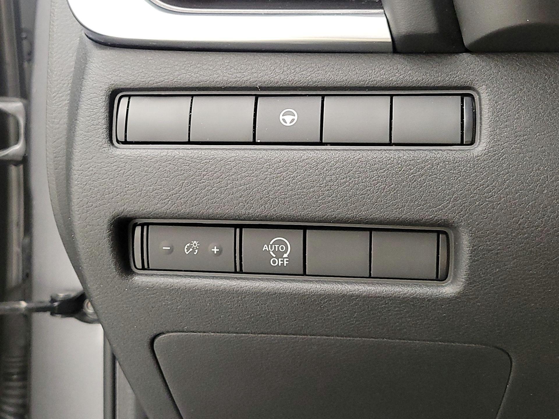 Thumbnail: 2023 Nissan Rogue - 13