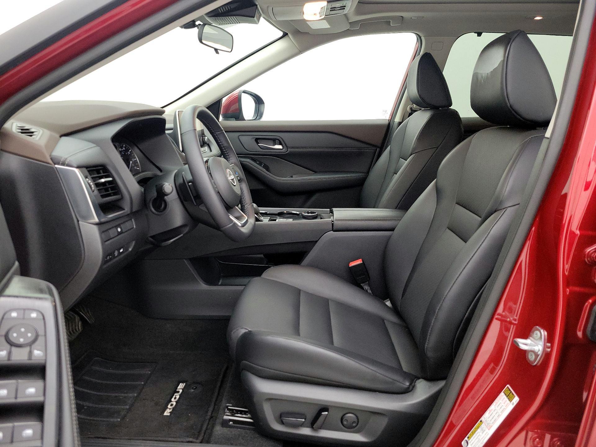 Thumbnail: 2023 Nissan Rogue - 11