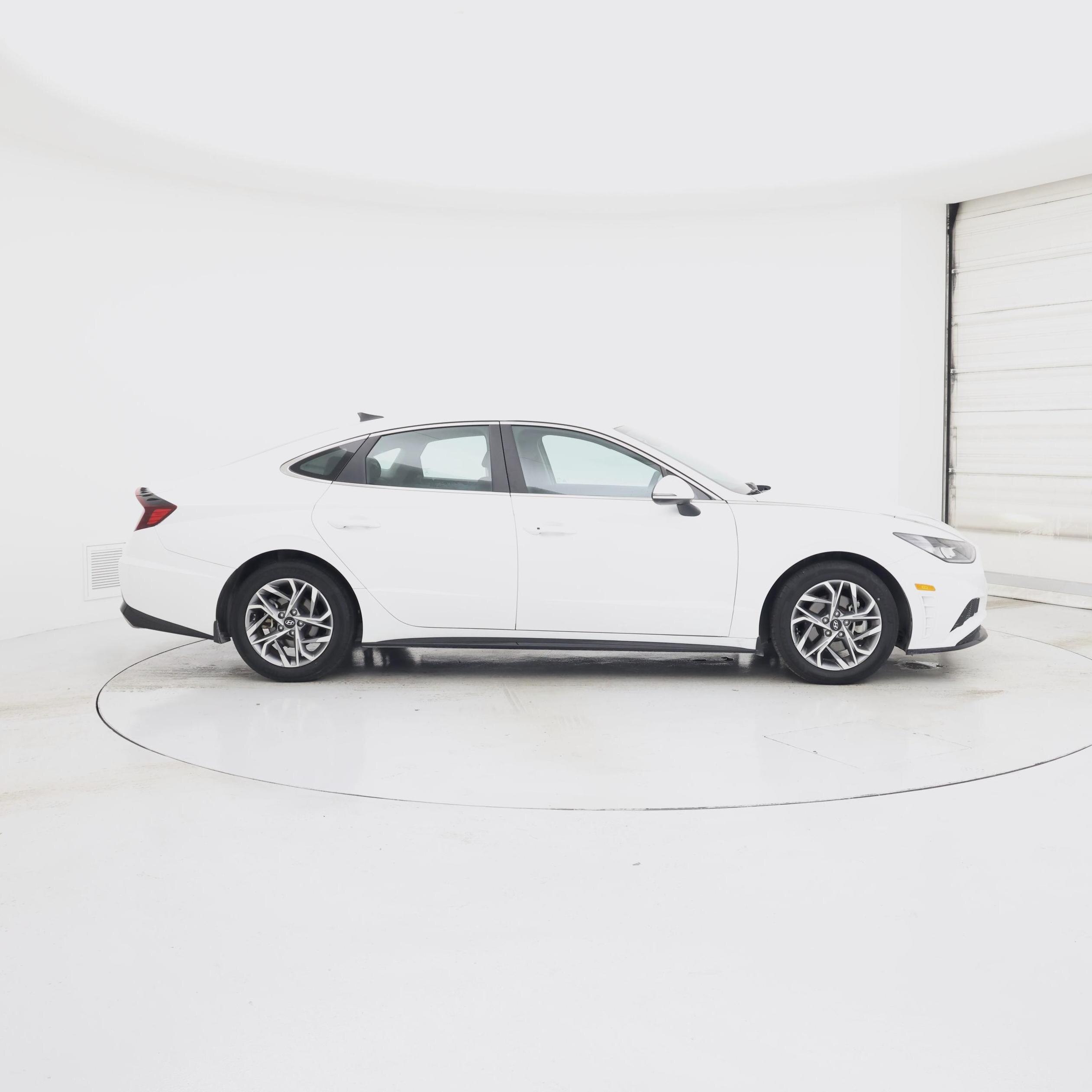 Thumbnail: 2023 Hyundai Sonata - 7