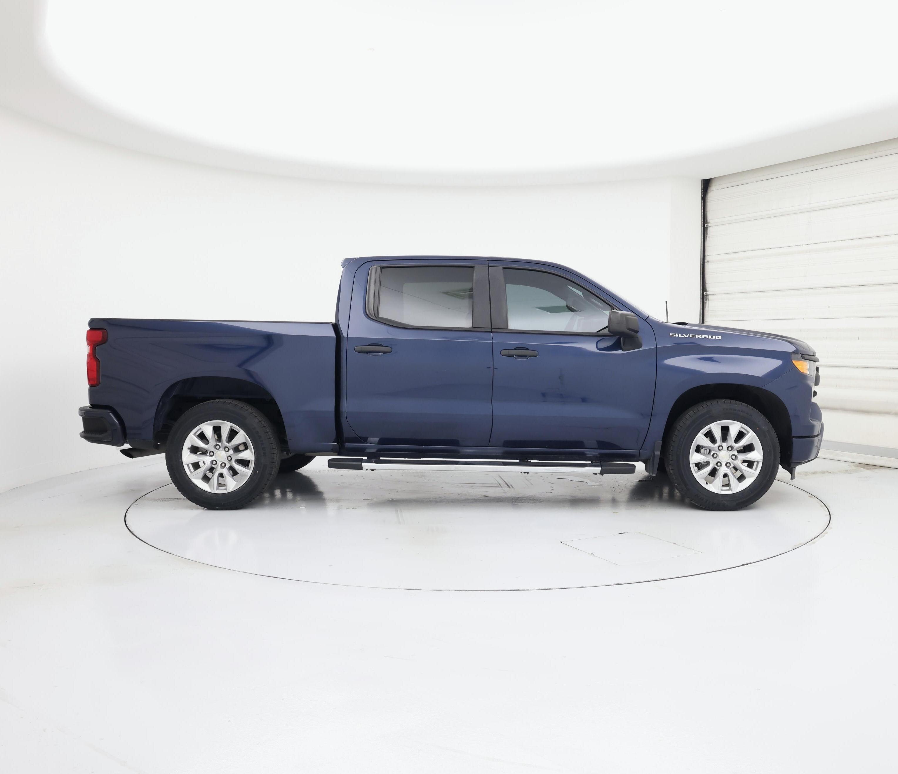 Thumbnail: 2023 Chevrolet Silverado 1500 - 7