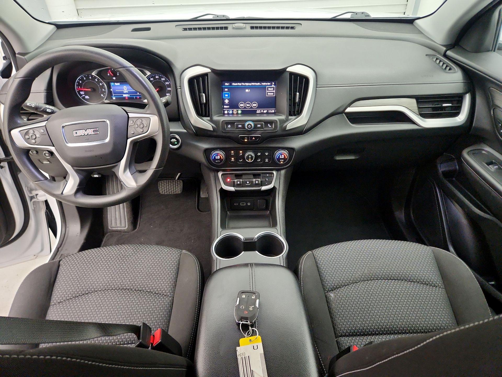 Thumbnail: 2022 GMC Terrain - 9