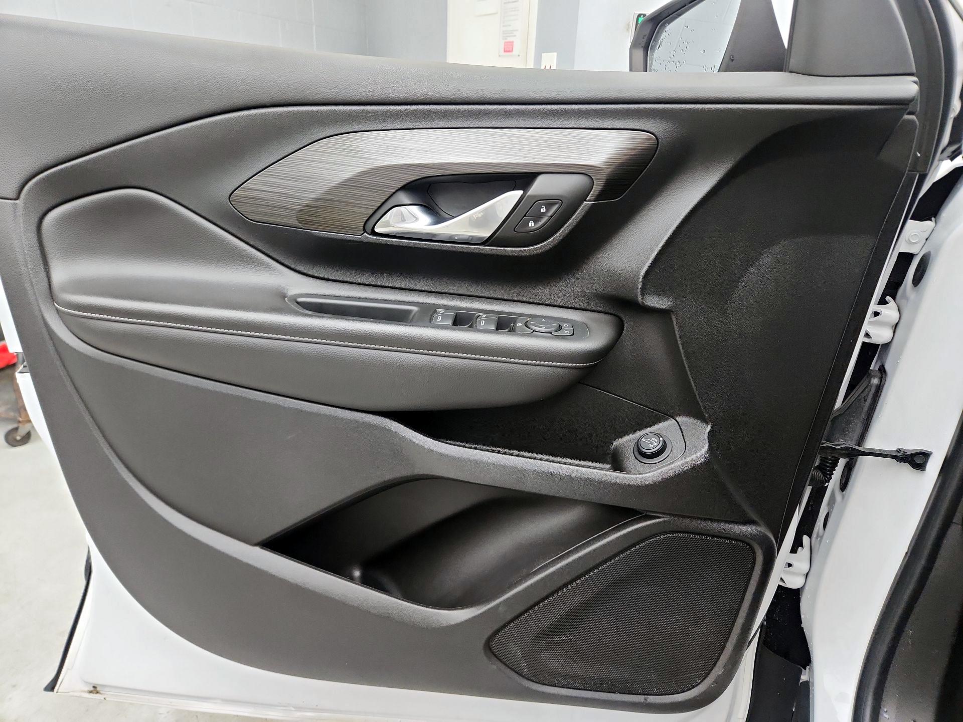 Thumbnail: 2022 GMC Terrain - 12
