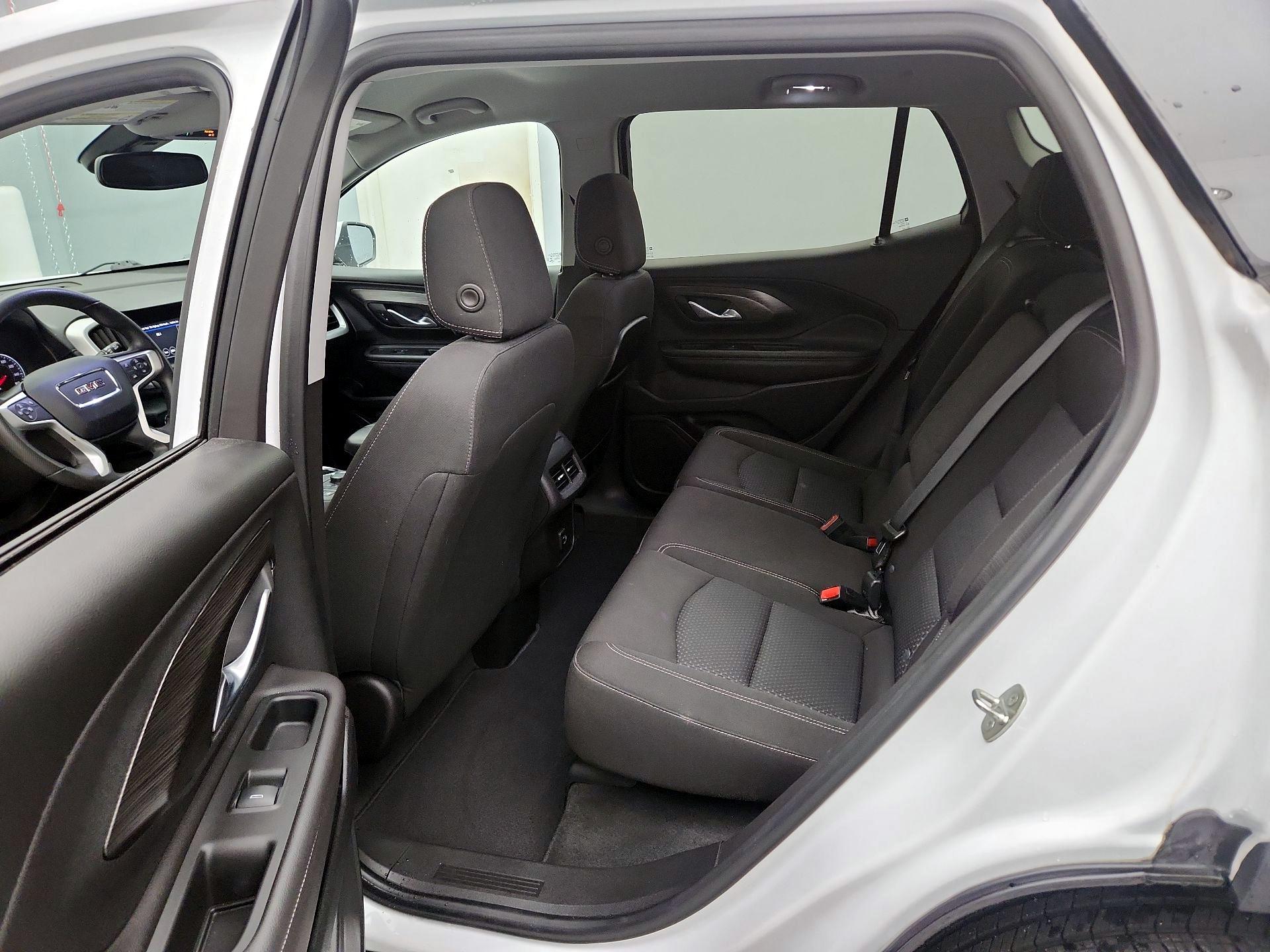 Thumbnail: 2022 GMC Terrain - 19