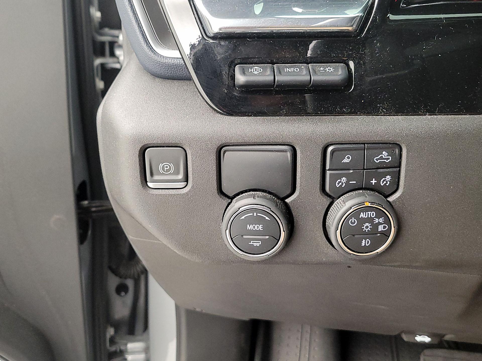 Thumbnail: 2023 Chevrolet Silverado 1500 - 13