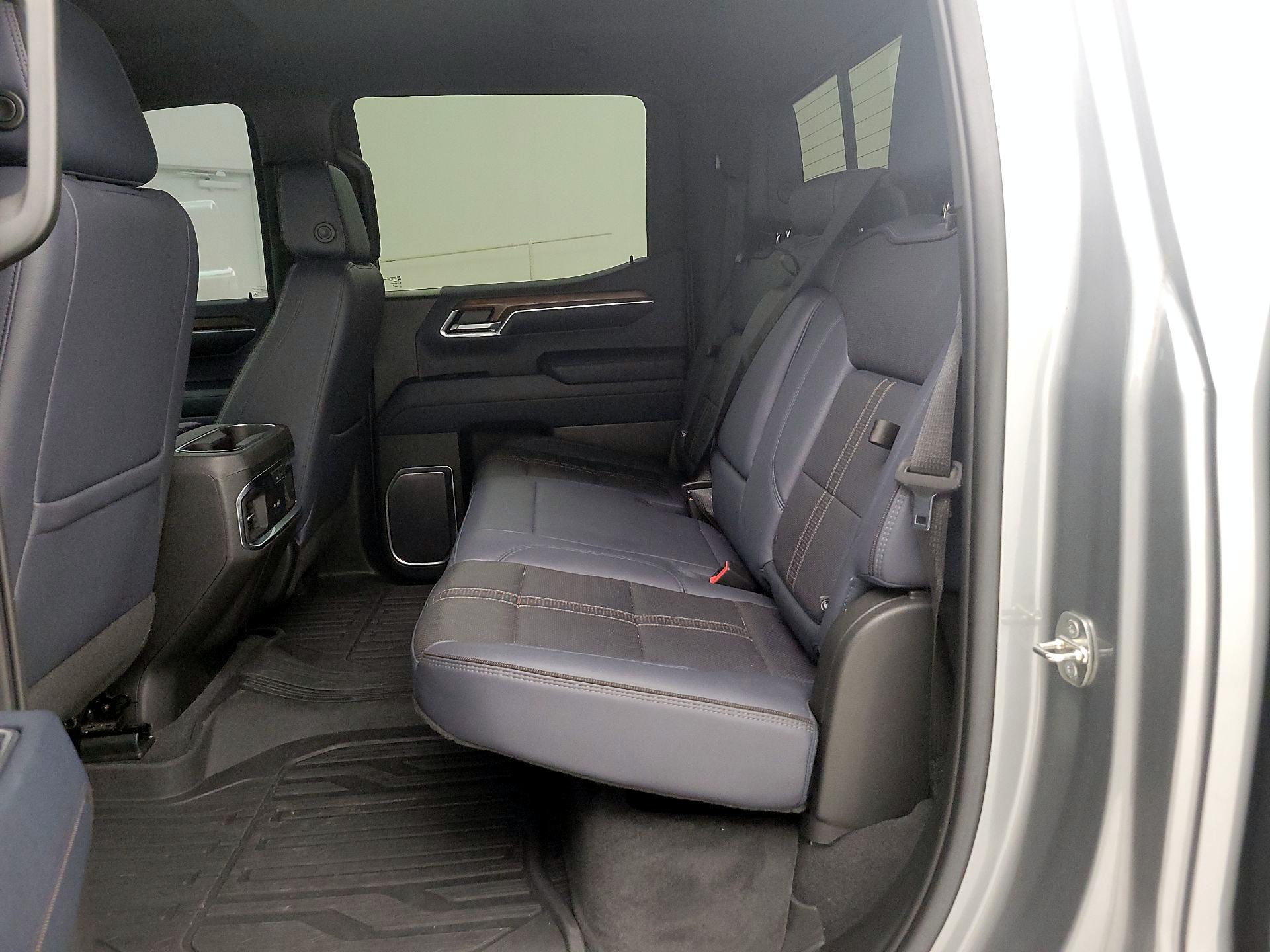 Thumbnail: 2023 Chevrolet Silverado 1500 - 19