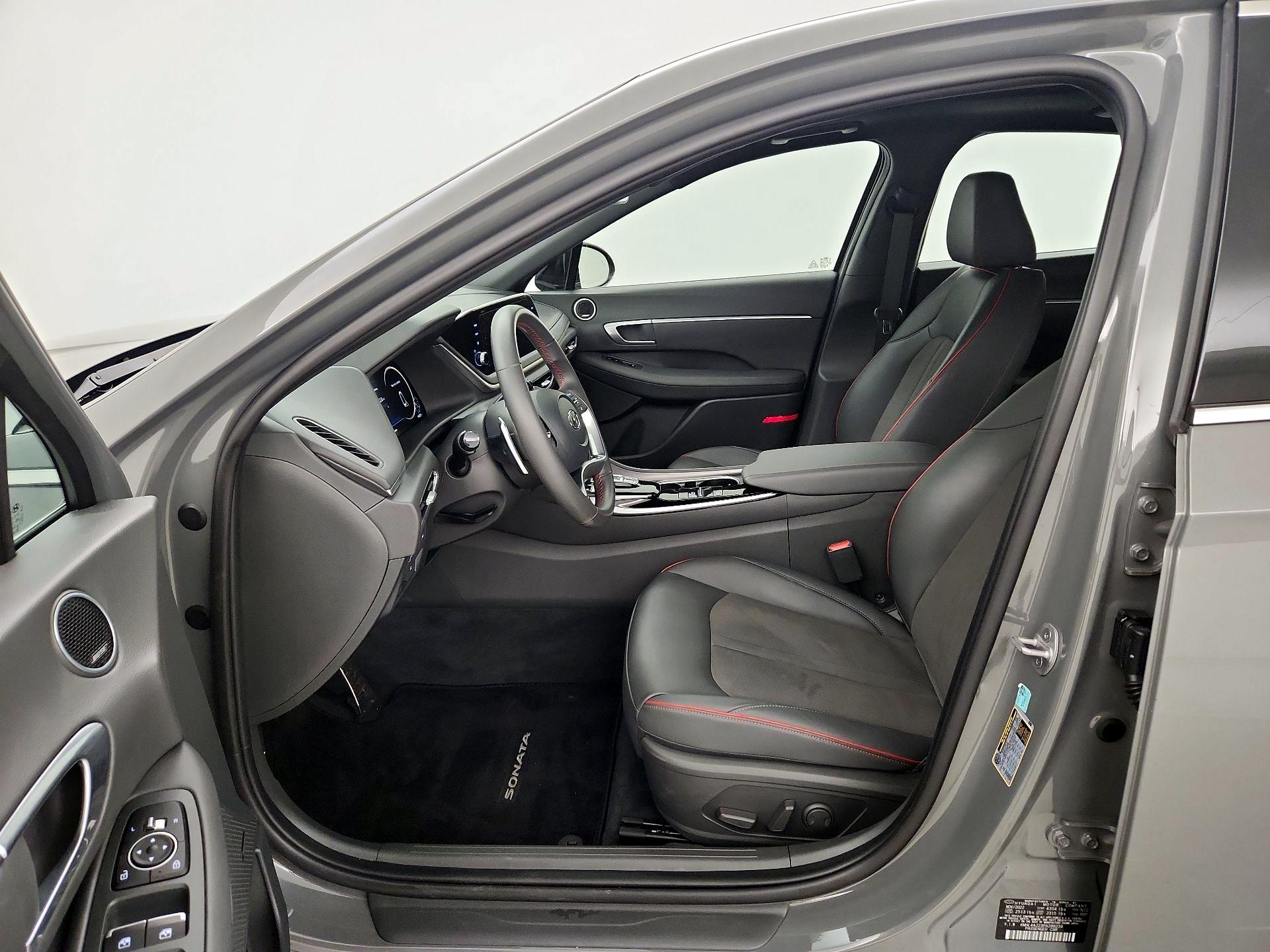 Thumbnail: 2023 Hyundai Sonata - 11